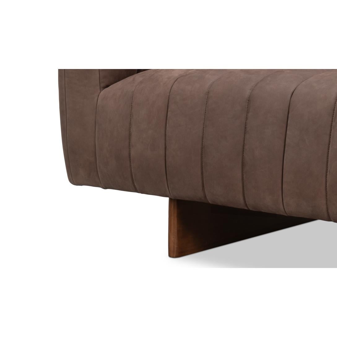 The Moderns To Channel Tufted Leather Sofa (Canapé en cuir) Neuf - En vente à Westwood, NJ