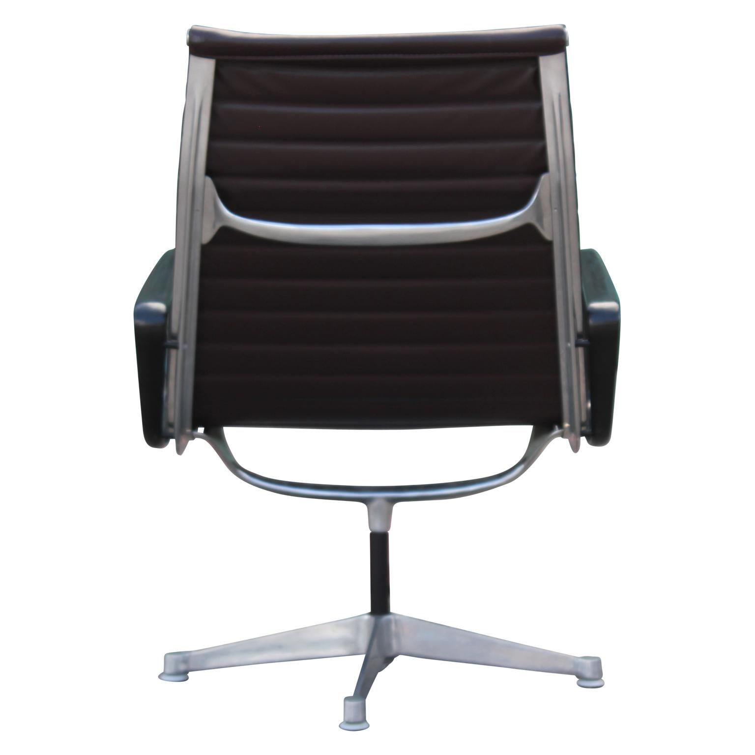 Aluminum Modern Charles Eames for Herman Miller Aluminium Group Lounge Chair with Arms
