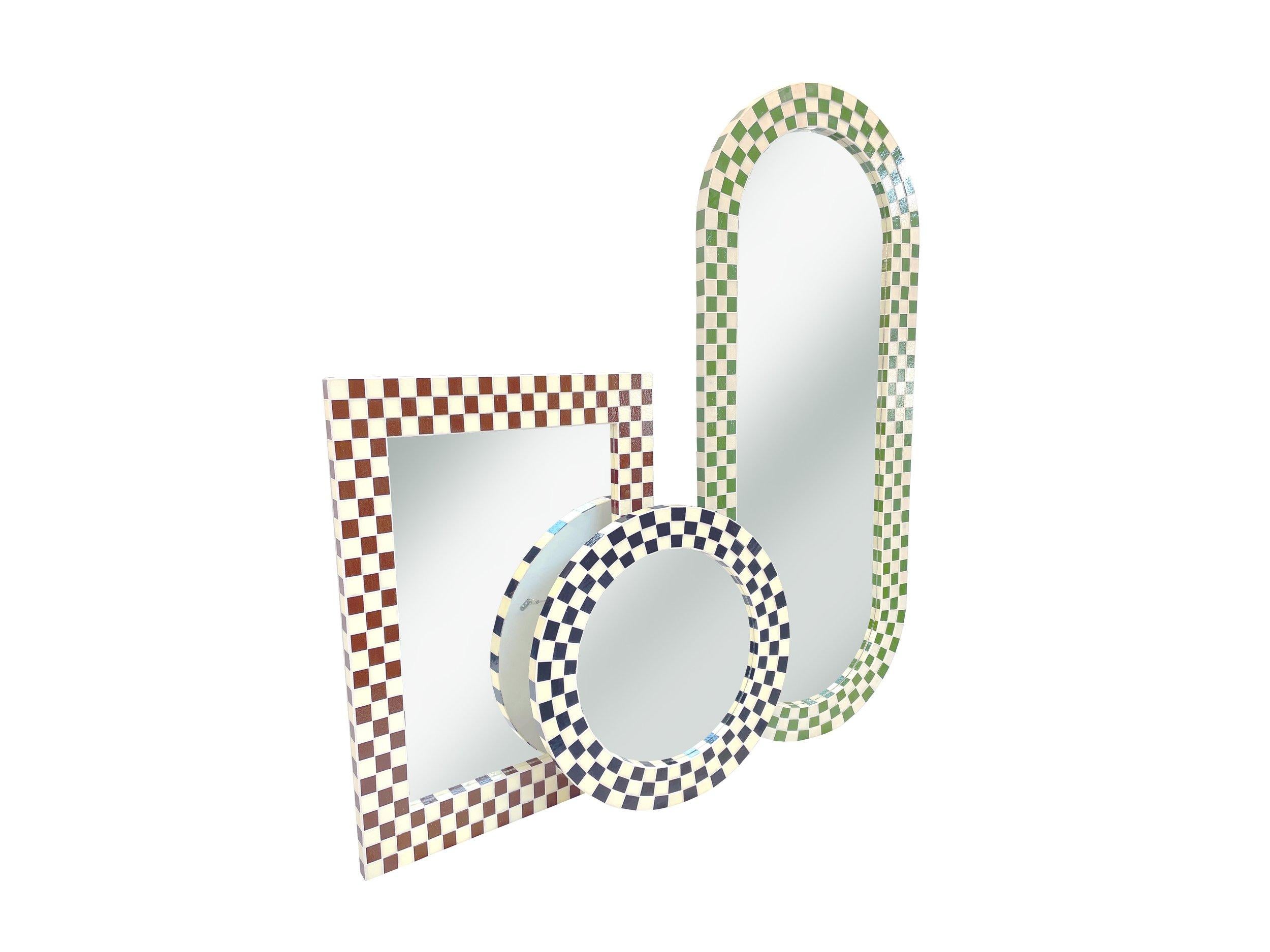 Modern Checkered Mosaic Oval Mirror with Green and Ivory Glass by Ercole Home In New Condition For Sale In Brooklyn, NY