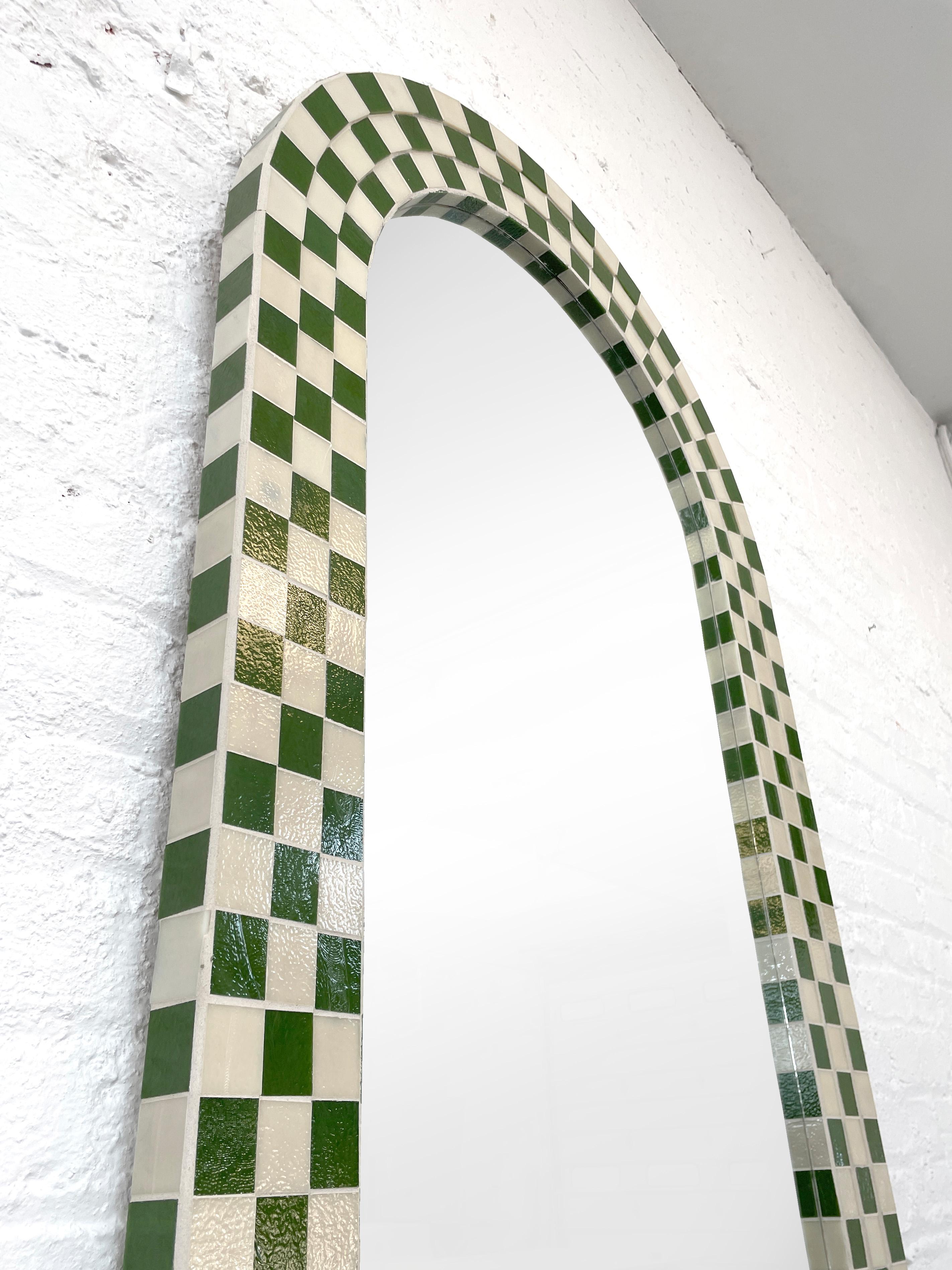 Modern Checkered Mosaic Oval Mirror with Green and Ivory Glass by Ercole Home In New Condition For Sale In Brooklyn, NY