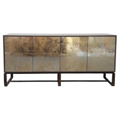 Buffet moderno a 4 ante in metallo stile Chelsea con finitura Eglomise “Gold Dust” di Ercole Home