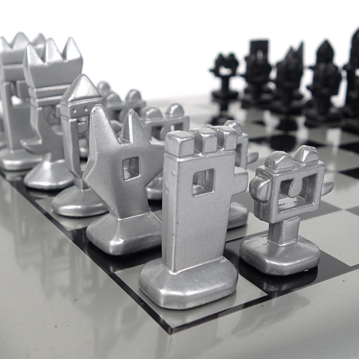 Planche d'échecs moderne avec pièces El Ajedrez de Javier Mariscal Bon état - En vente à Doornspijk, NL