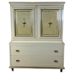 Mid-Century Modern Commodes and Chests of Drawers