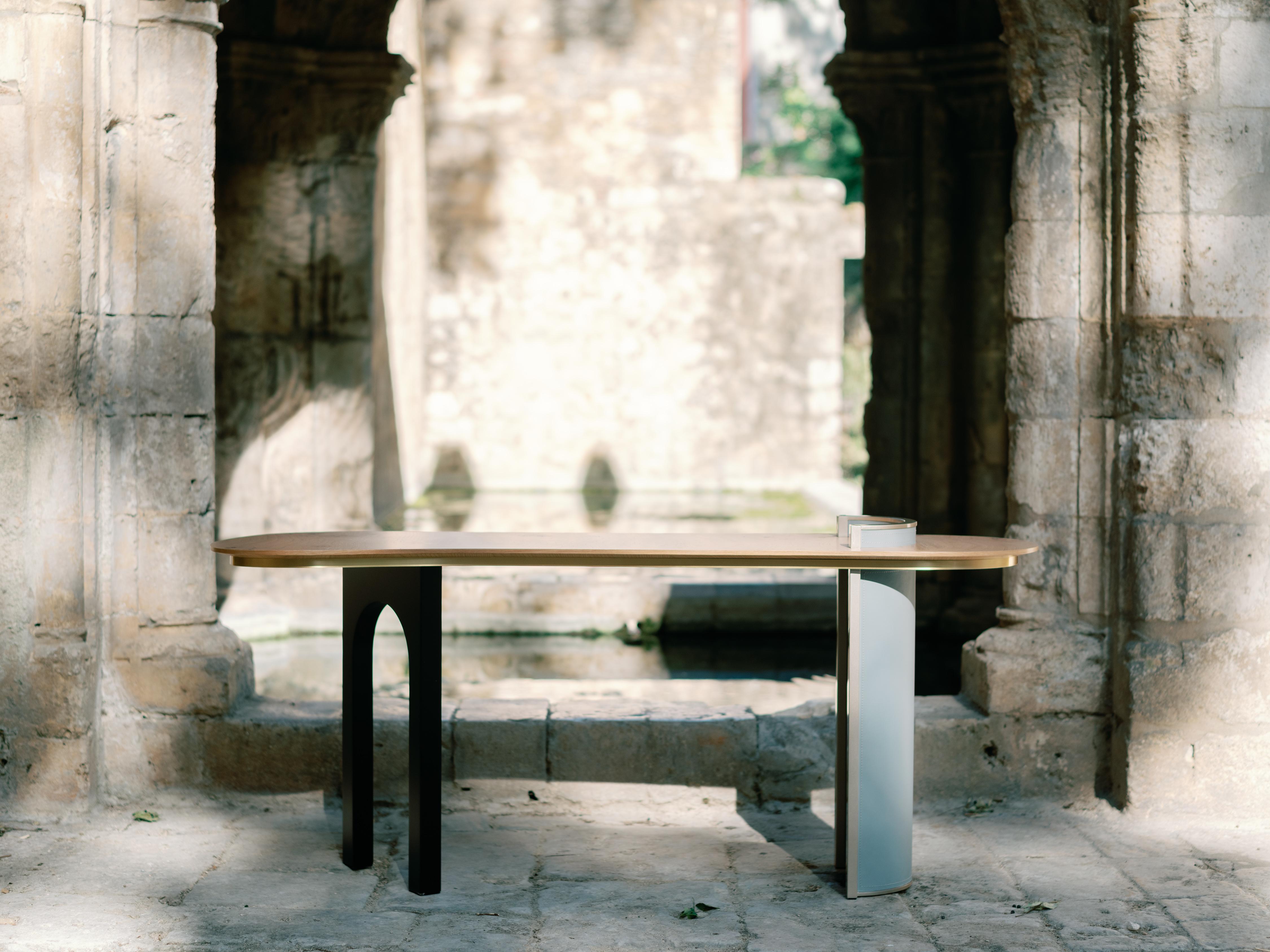 Chiado Console, Contemporary Collection, Handcrafted in Portugal - Europe by Greenapple.

The Chiado console table honors Lisbon’s historic quarter, capturing the essence of its artistic life and bohemian nights. Designed to seamlessly blend