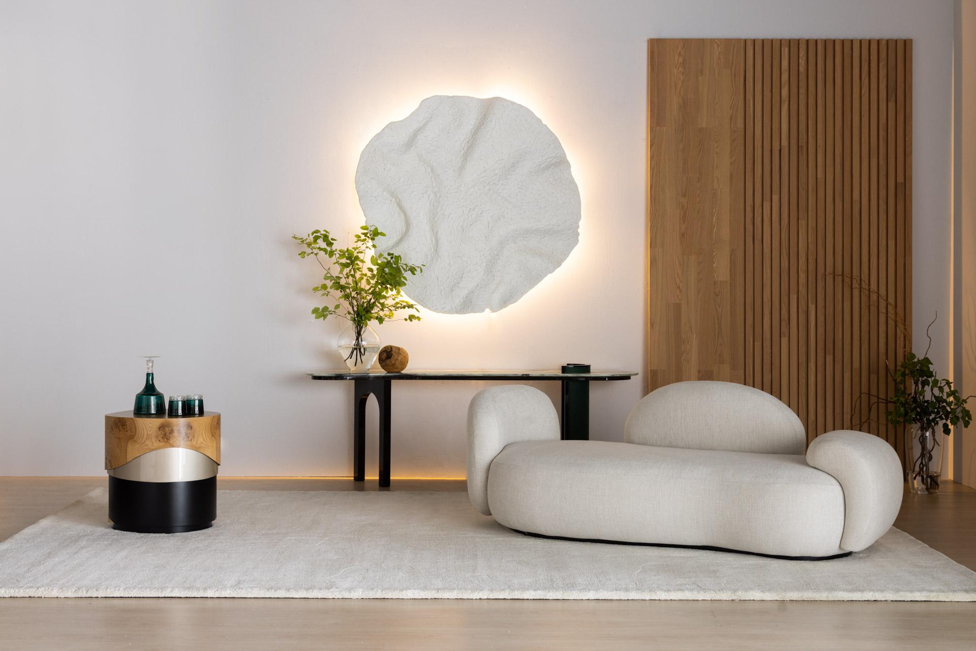 Chiado Console, Contemporary Collection, Handcrafted in Portugal - Europe by Greenapple.

The Chiado console table honors Lisbon’s historic quarter, capturing the essence of its artistic life and bohemian nights. Designed to seamlessly blend
