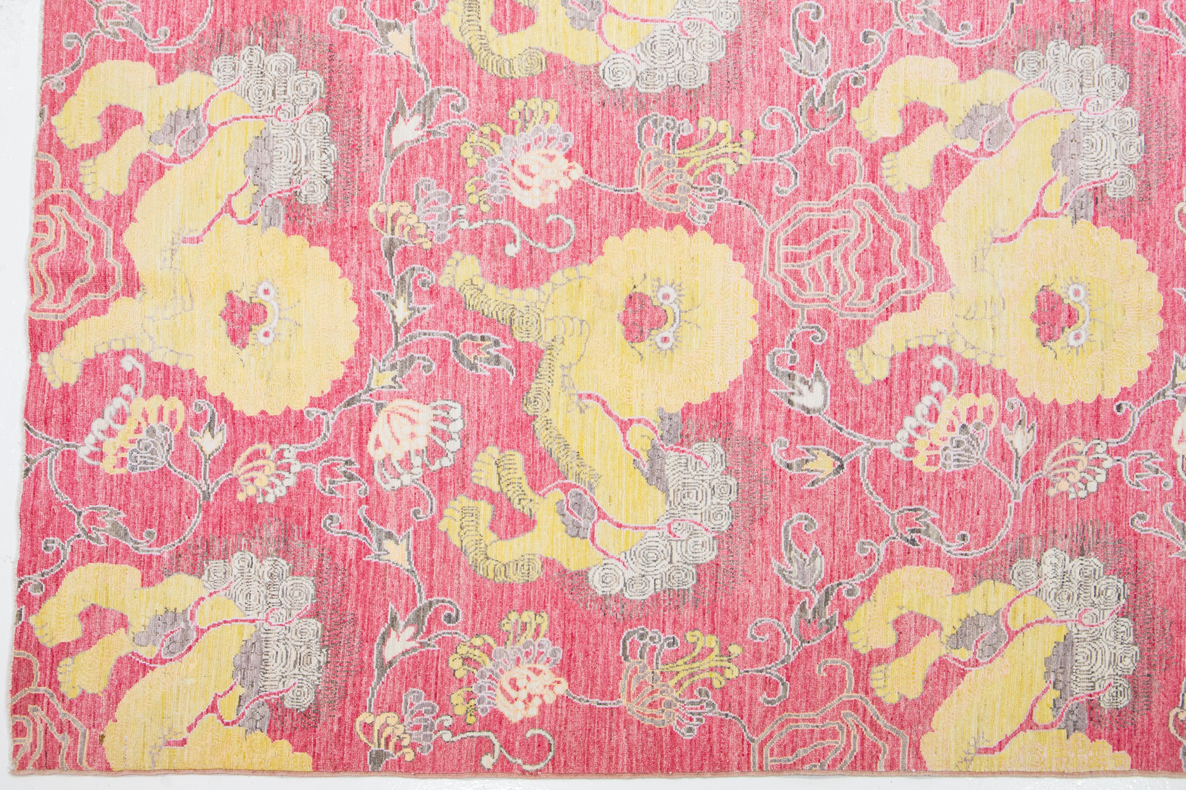 Modern Chinese Art Deco Style Wool Rug in Pink With Pictorial Designed In New Condition For Sale In Norwalk, CT