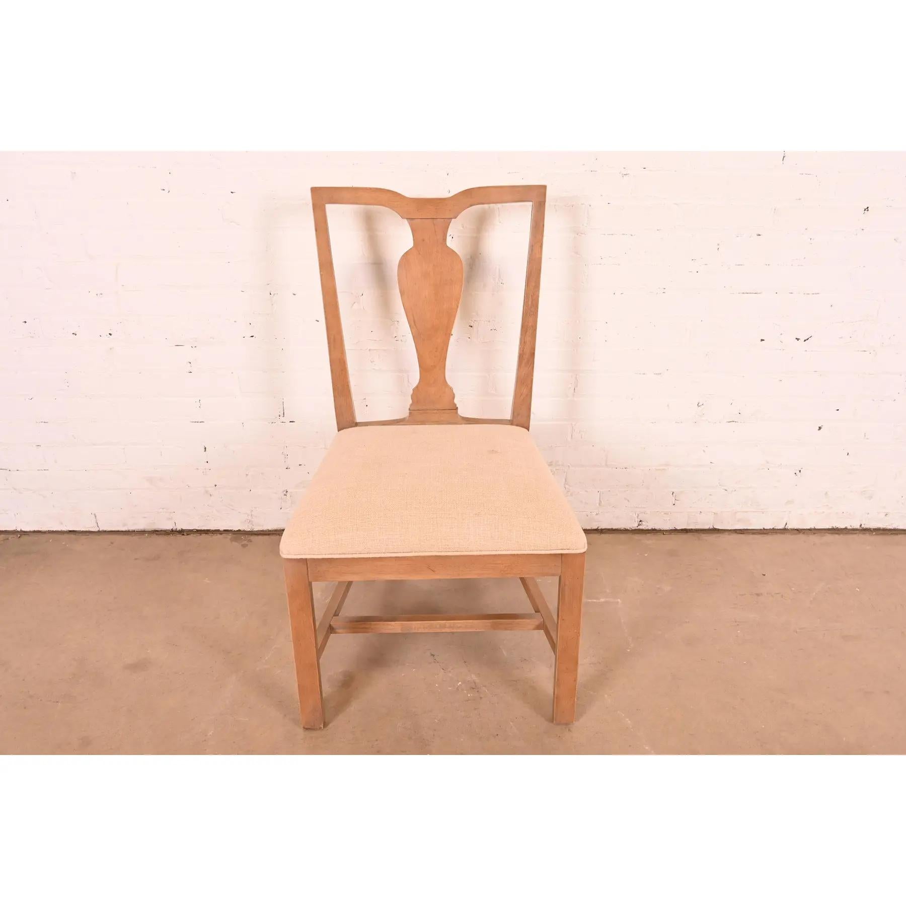 Modern Chippendale Carved Maple Dining Chair or Side Chair In Good Condition For Sale In South Bend, IN