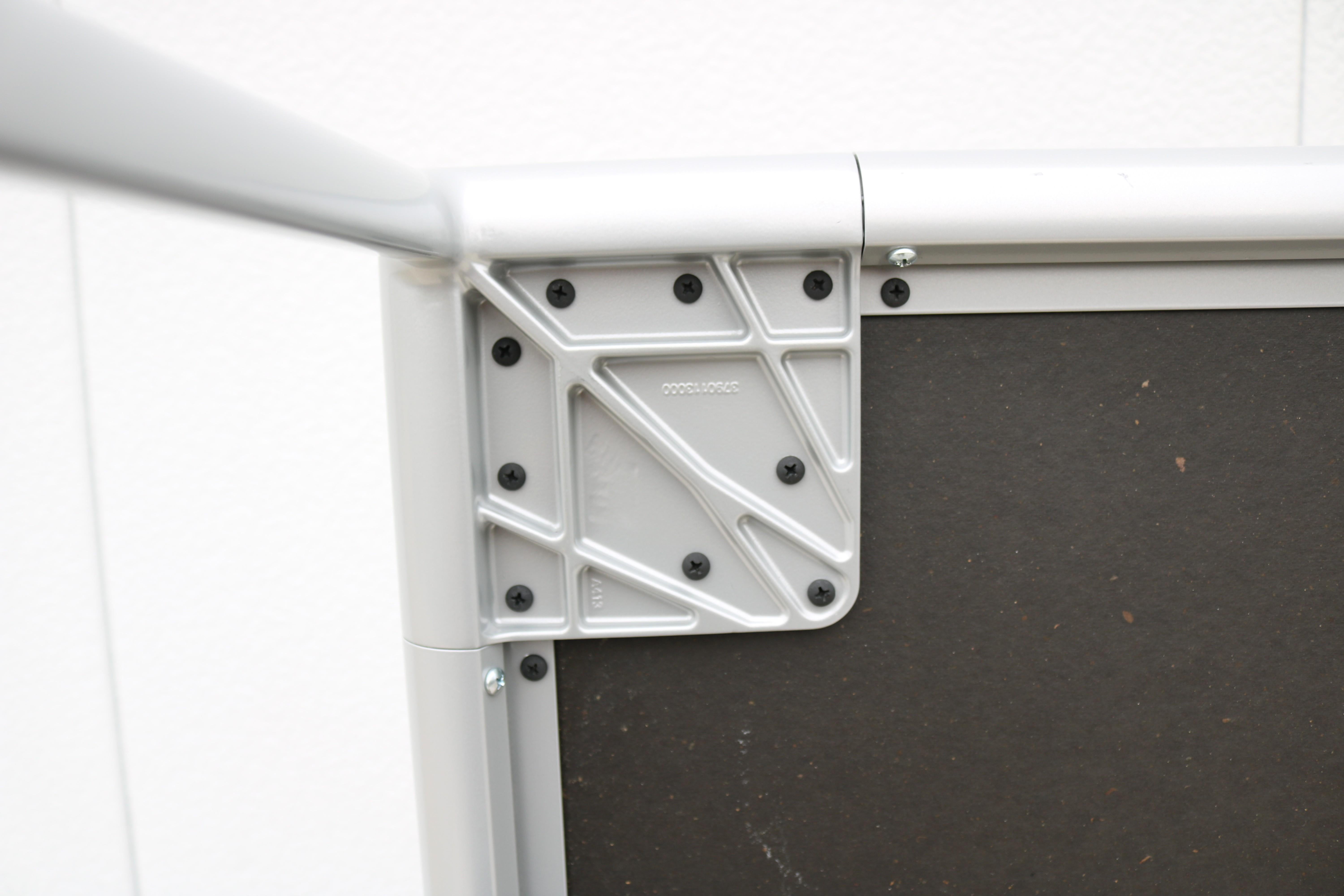Mesa de centro moderna Chris Adamick for Allsteel Parallel Rectangular White Top en venta 10
