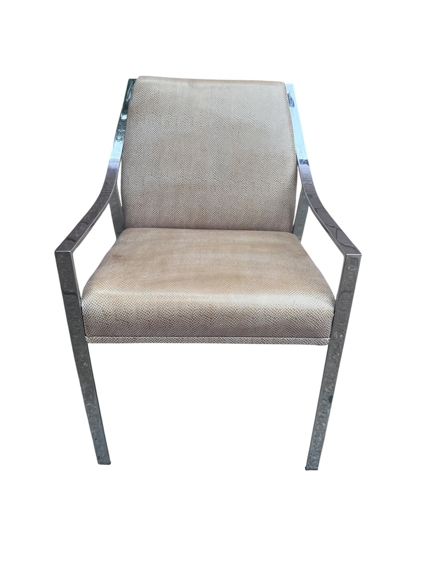 Métal Chaise Aileron moderne de Christophe Pillet pour Holly HUNT nouvellement retapissée en vente