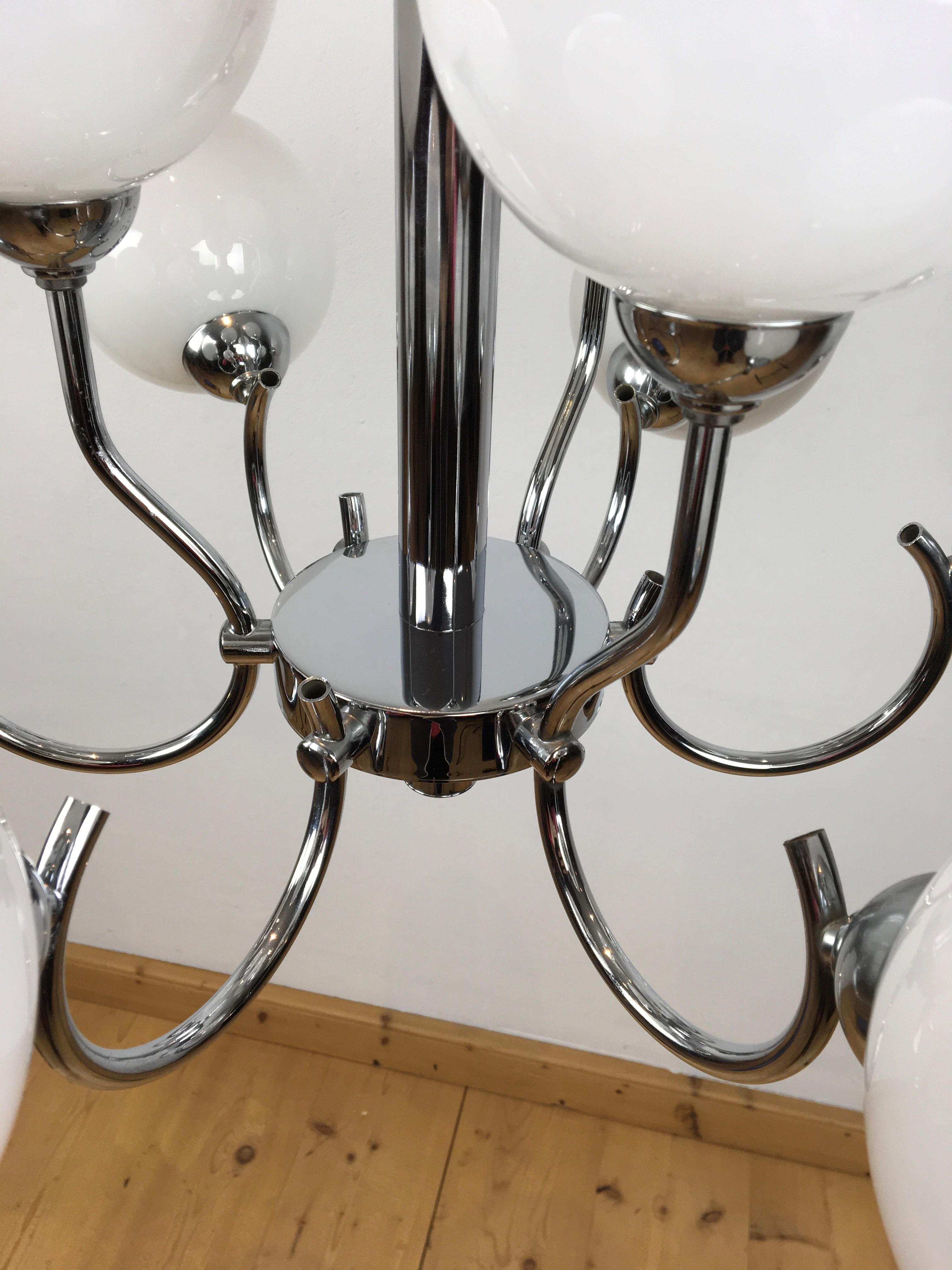 20th Century Modern Chrome and Glass Chandelier, 9 lights For Sale