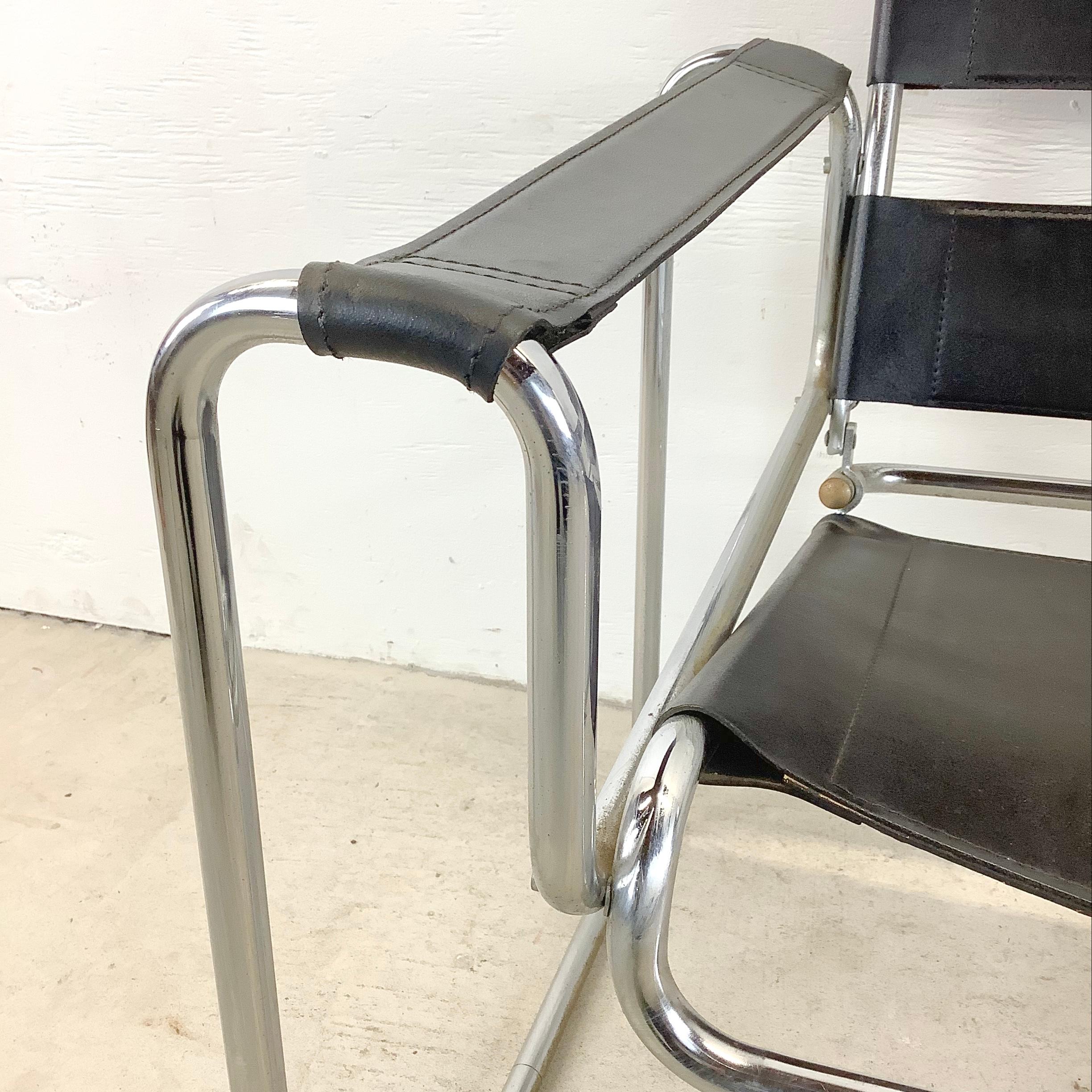 Modern Chrome and Leather Strap Armchair after marcel breuer For Sale 3