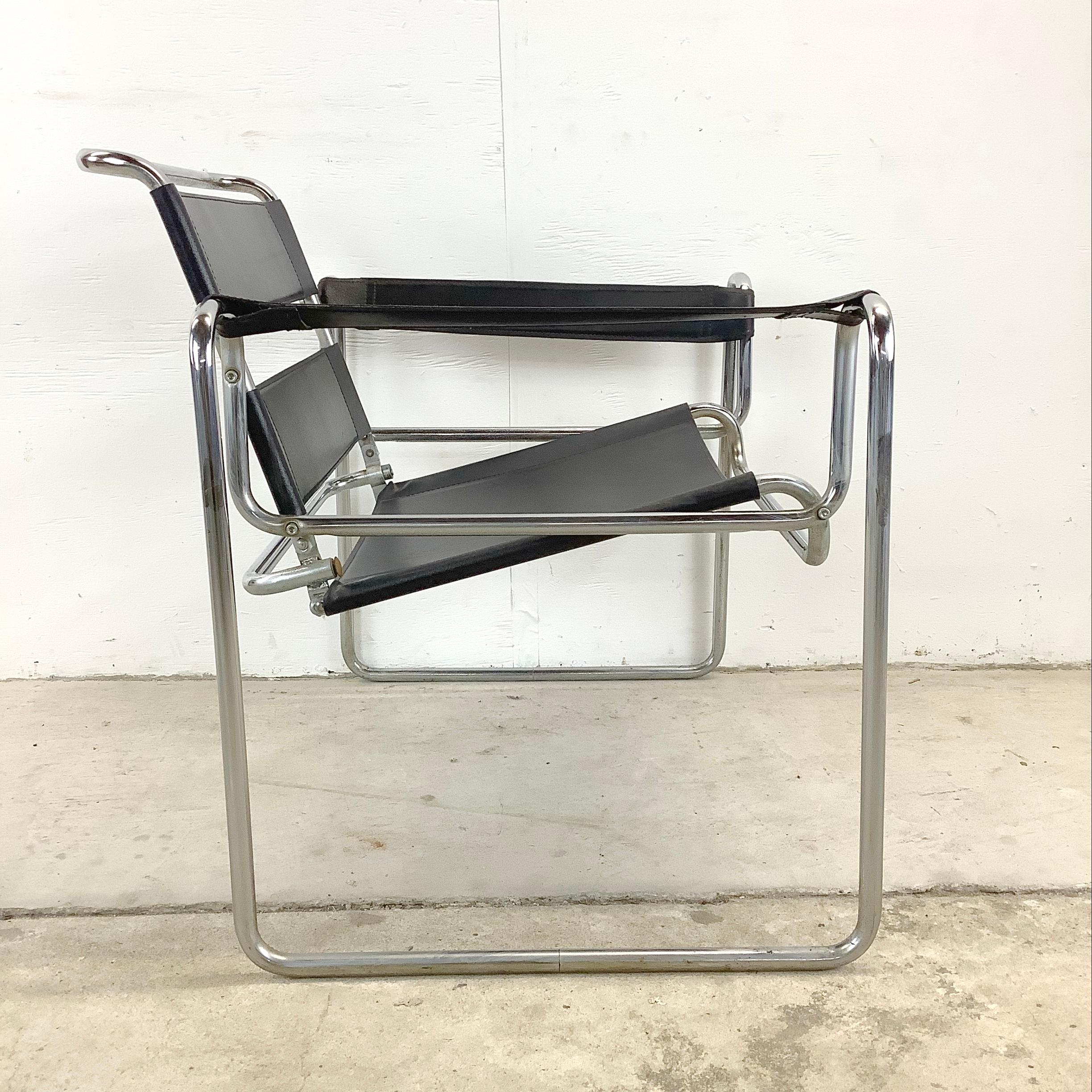Modern Chrome and Leather Strap Armchair after marcel breuer In Good Condition For Sale In Trenton, NJ