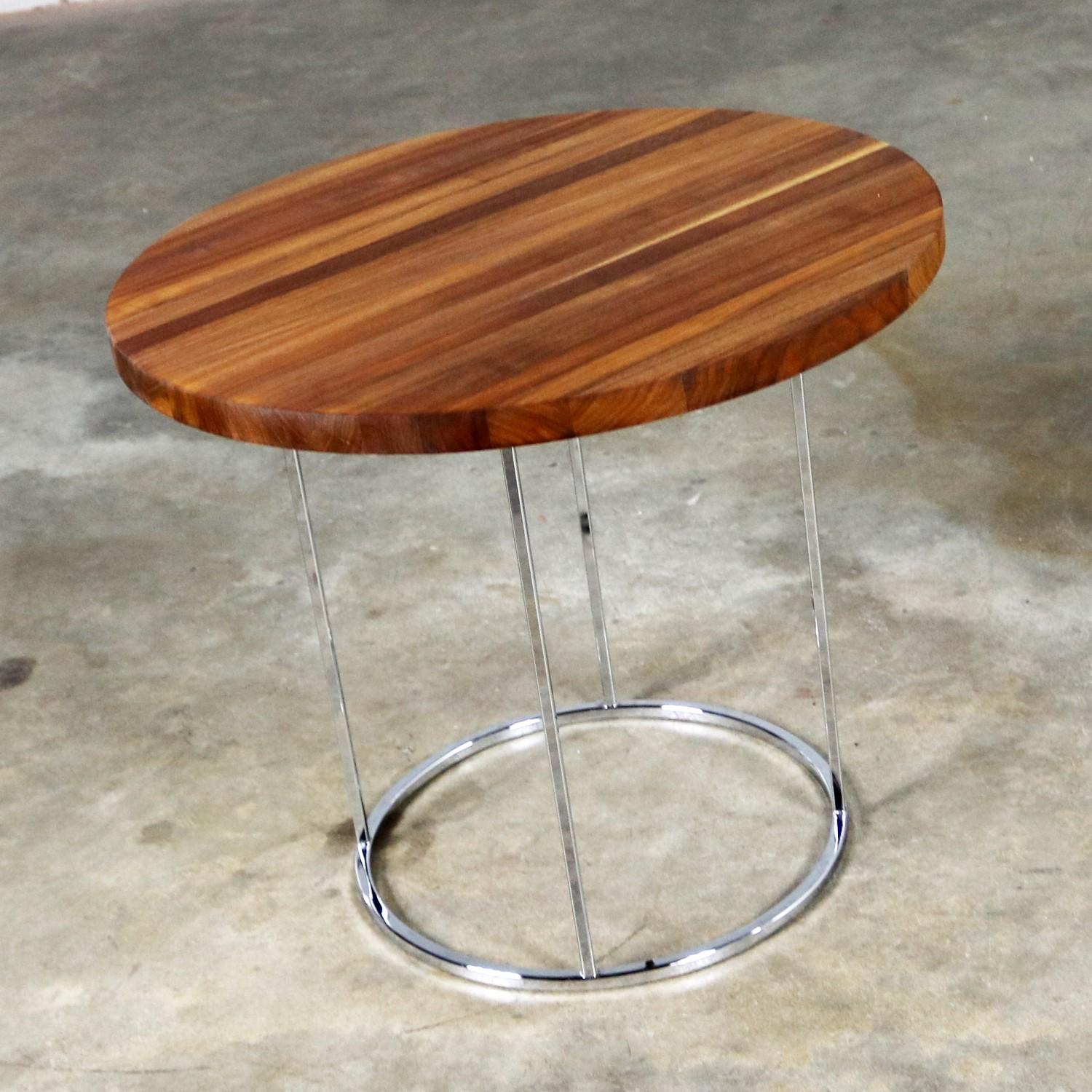 20th Century Modern Chrome and Walnut Round Side Table Attributed to Milo Baughman