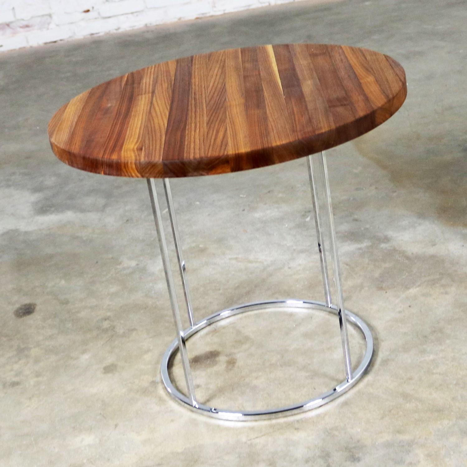 Modern Chrome and Walnut Round Side Table Attributed to Milo Baughman 2