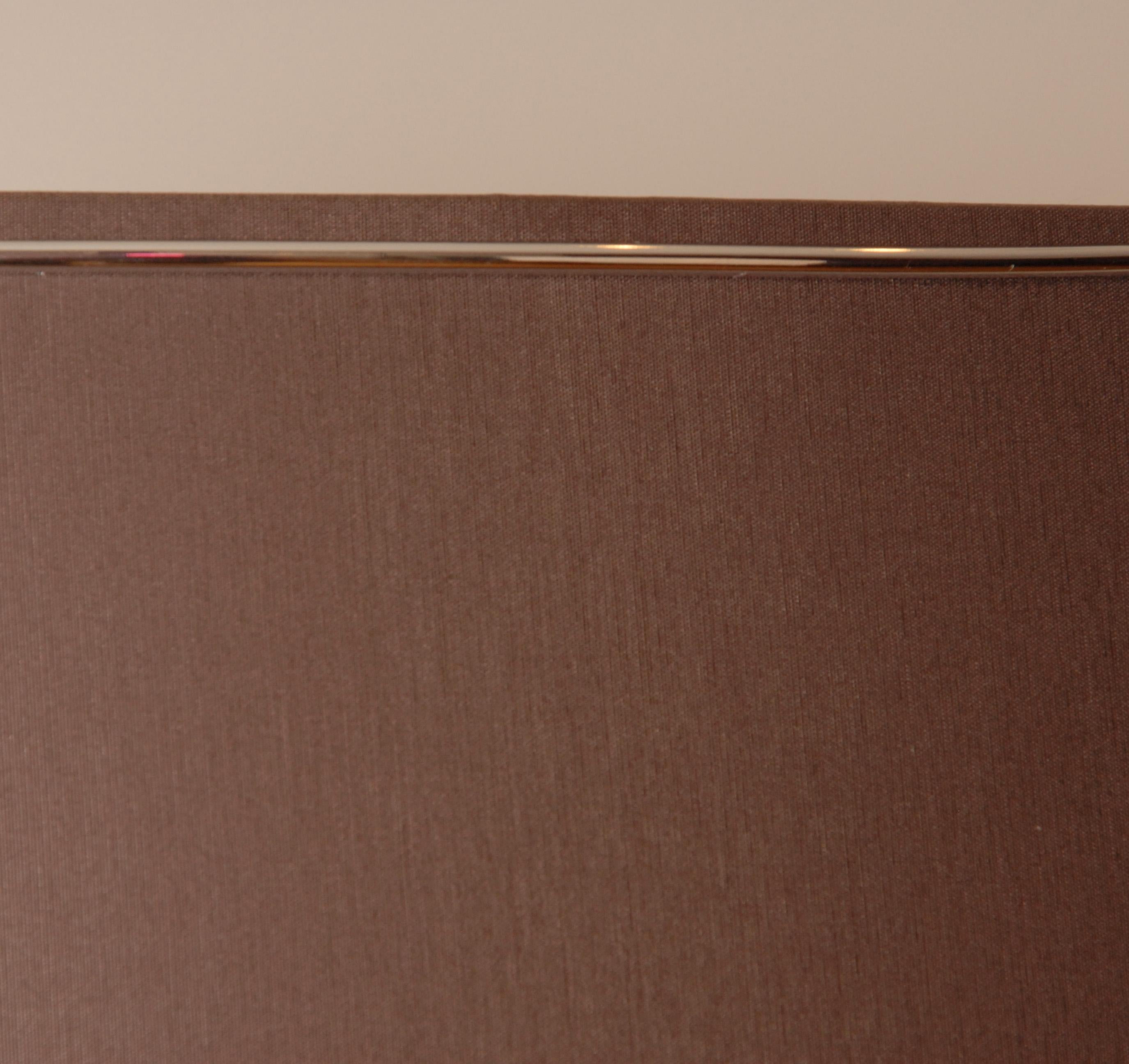 XX secolo Lampade da tavolo moderne in cromo con base in marmo argento e finto corno a coppia