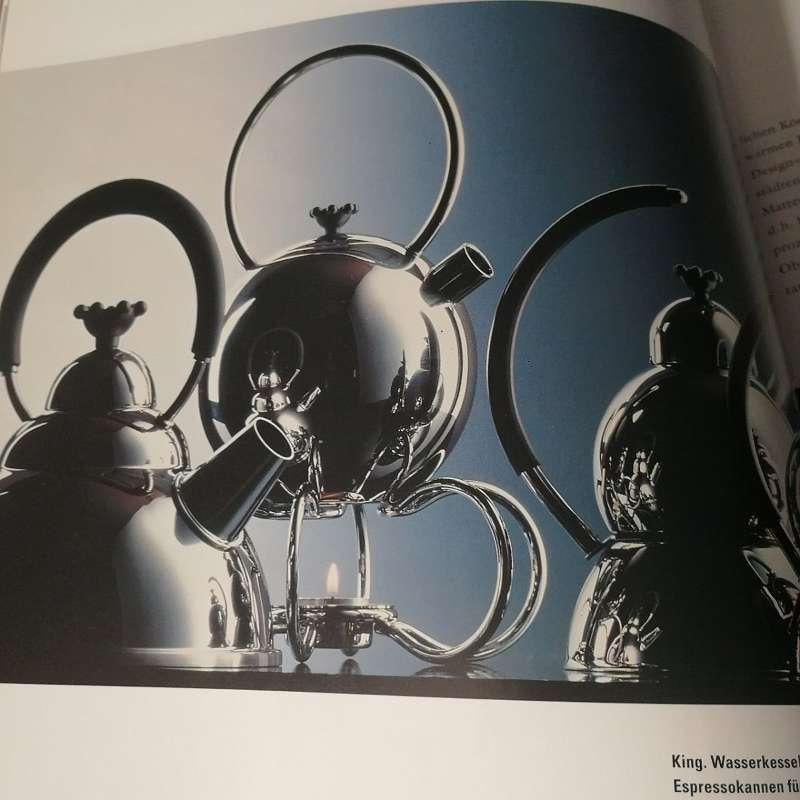 Moderne verchromte Teekanne aus der Mitte des Jahrhunderts aus der King Series of Wmf von Matteo Thun 1989 im Angebot 2