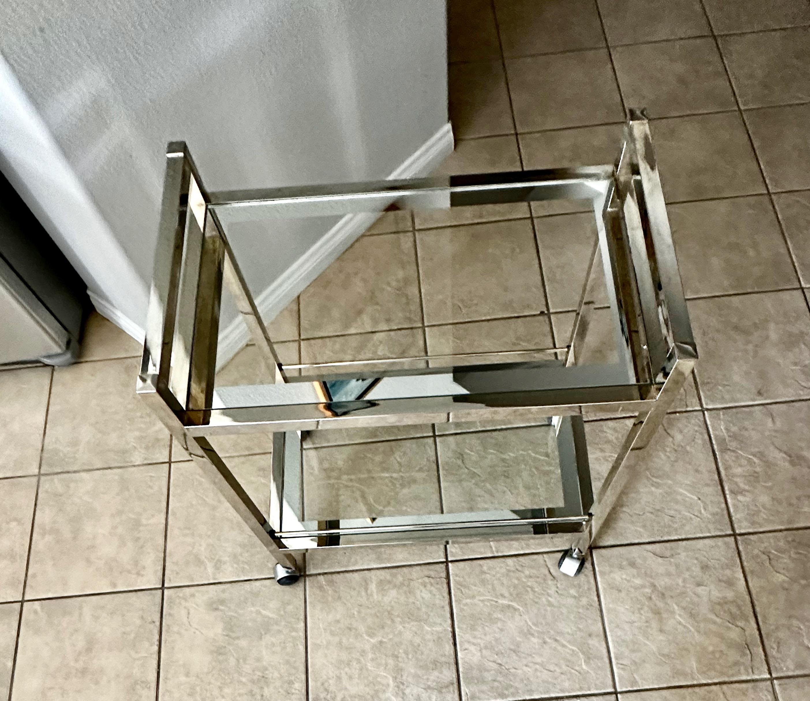 Modern Chrome Two-Tier Bar Cart In Good Condition For Sale In Palm Springs, CA