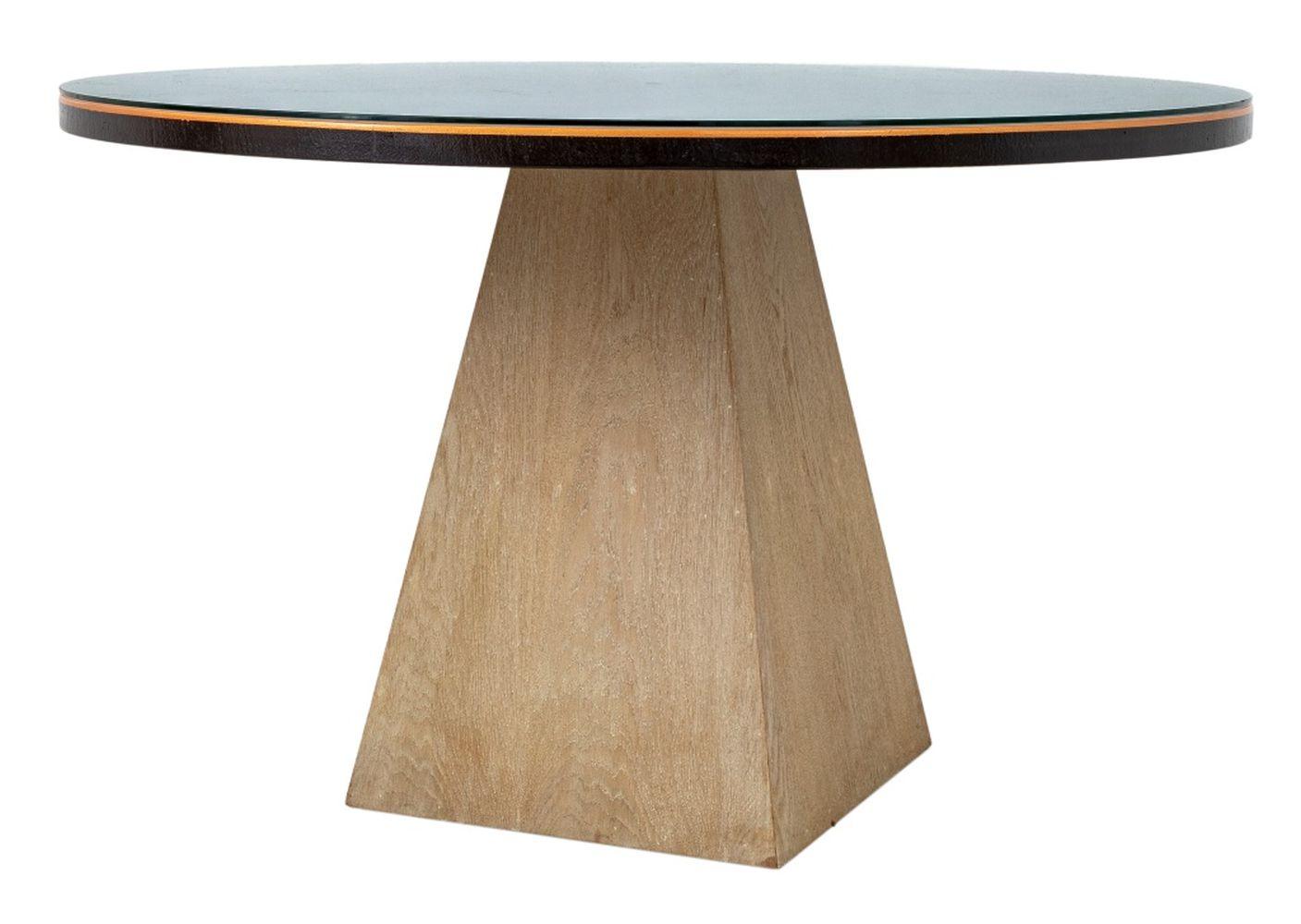 Modern Circular Glass Top Dining Table Moderno en venta