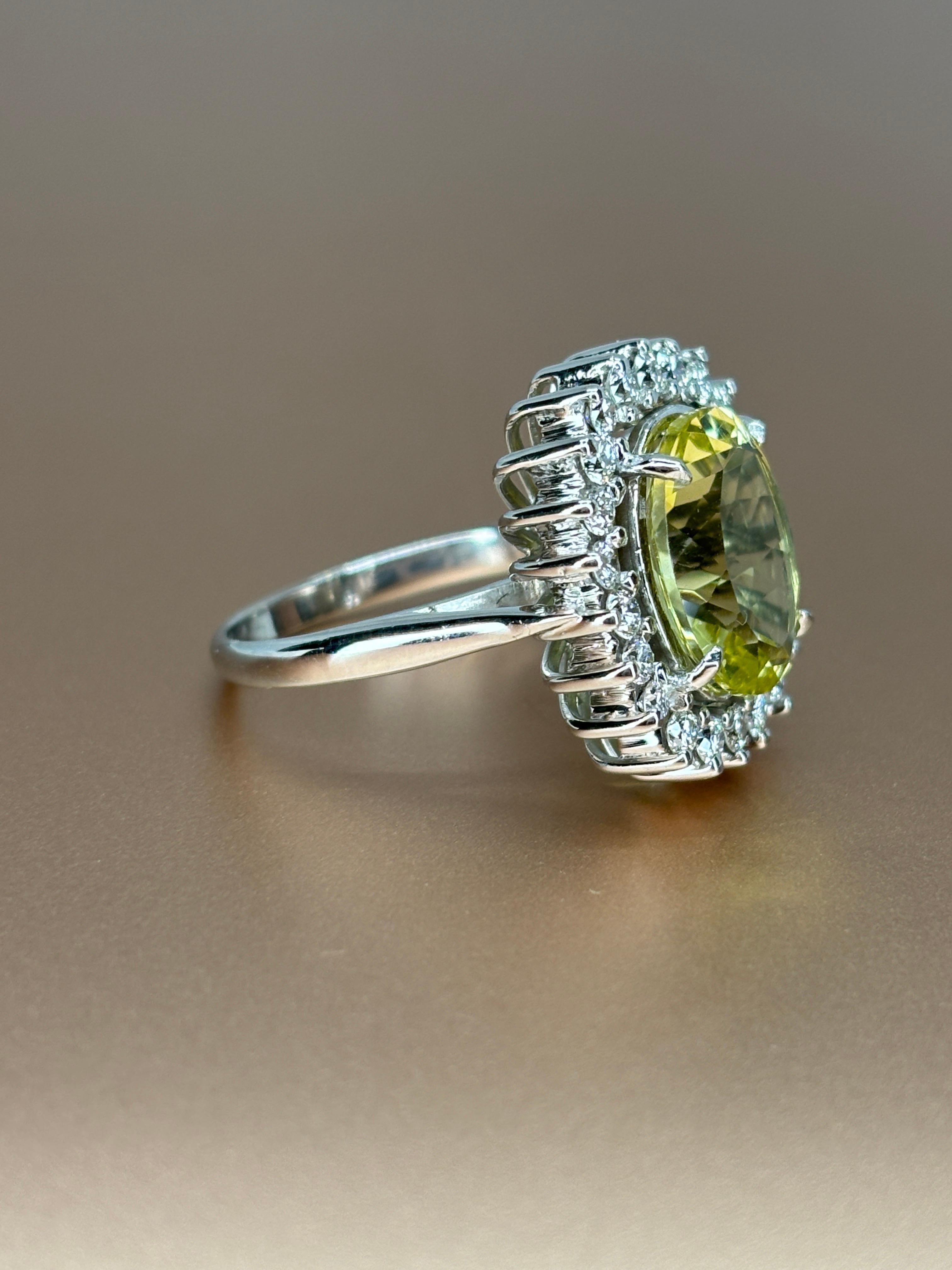 Brilliant Cut Modern Citrine Center Stone and Diamond Halo 18k White Gold Cocktail Ring For Sale