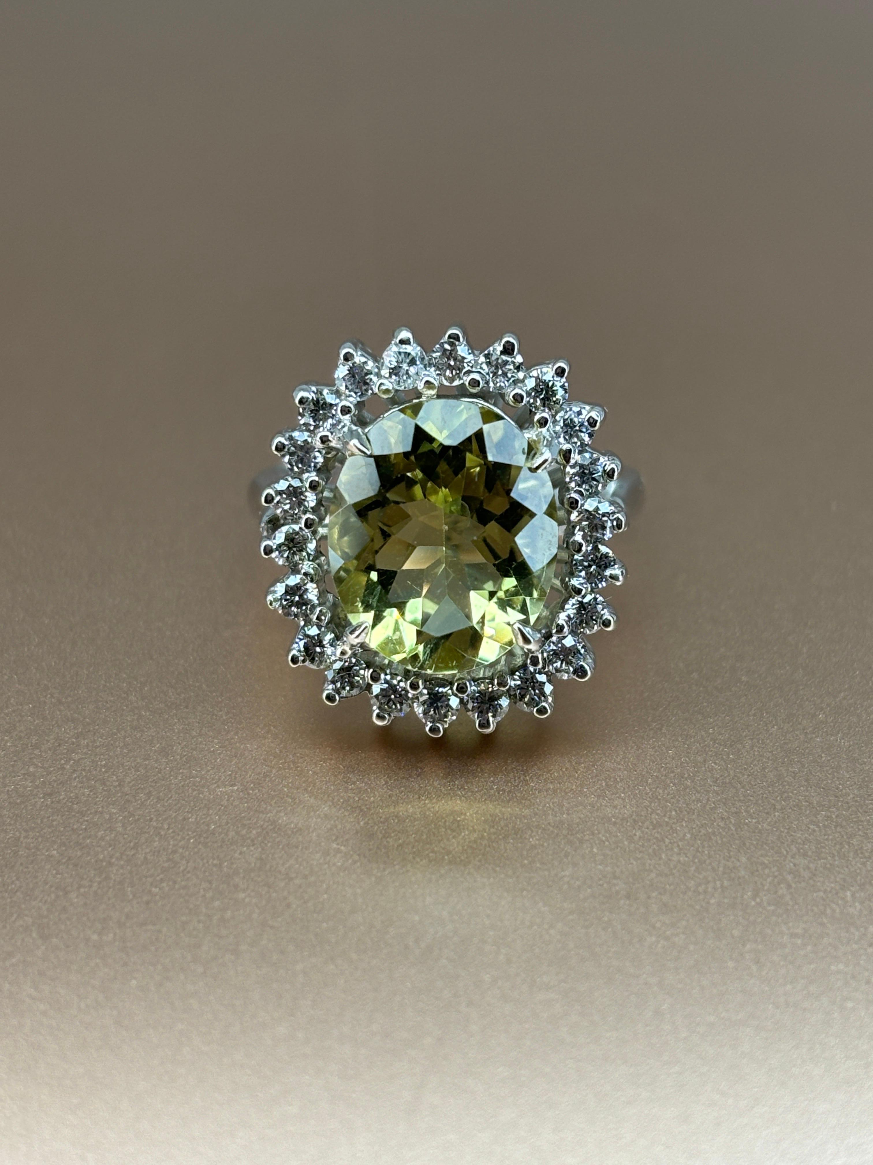 Modern Citrine Center Stone and Diamond Halo 18k White Gold Cocktail Ring For Sale 2