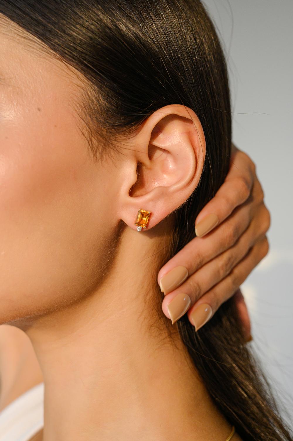 Modern Citrine Diamond Ring Pendant Earrings Set in 18k Yellow Gold Gift for Her For Sale 5