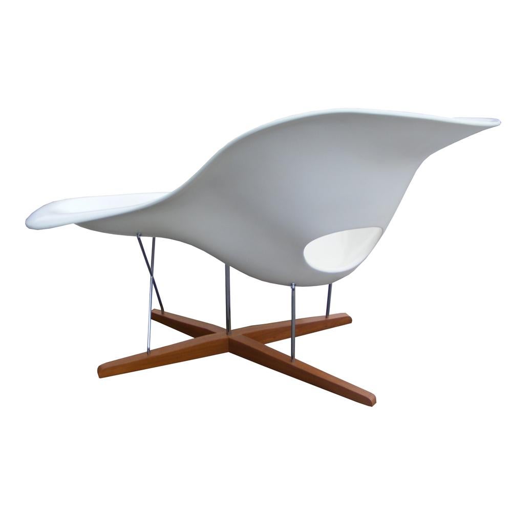 Modern CL9026 Eames style La Chaise 
By Artisan of Brazil

Charles and Ray Eames designed La Chaise in 1948 for a Museum of Modern Art competition. La Chaise is suitable for both sitting and lying on. Its organic shape was inspired by 