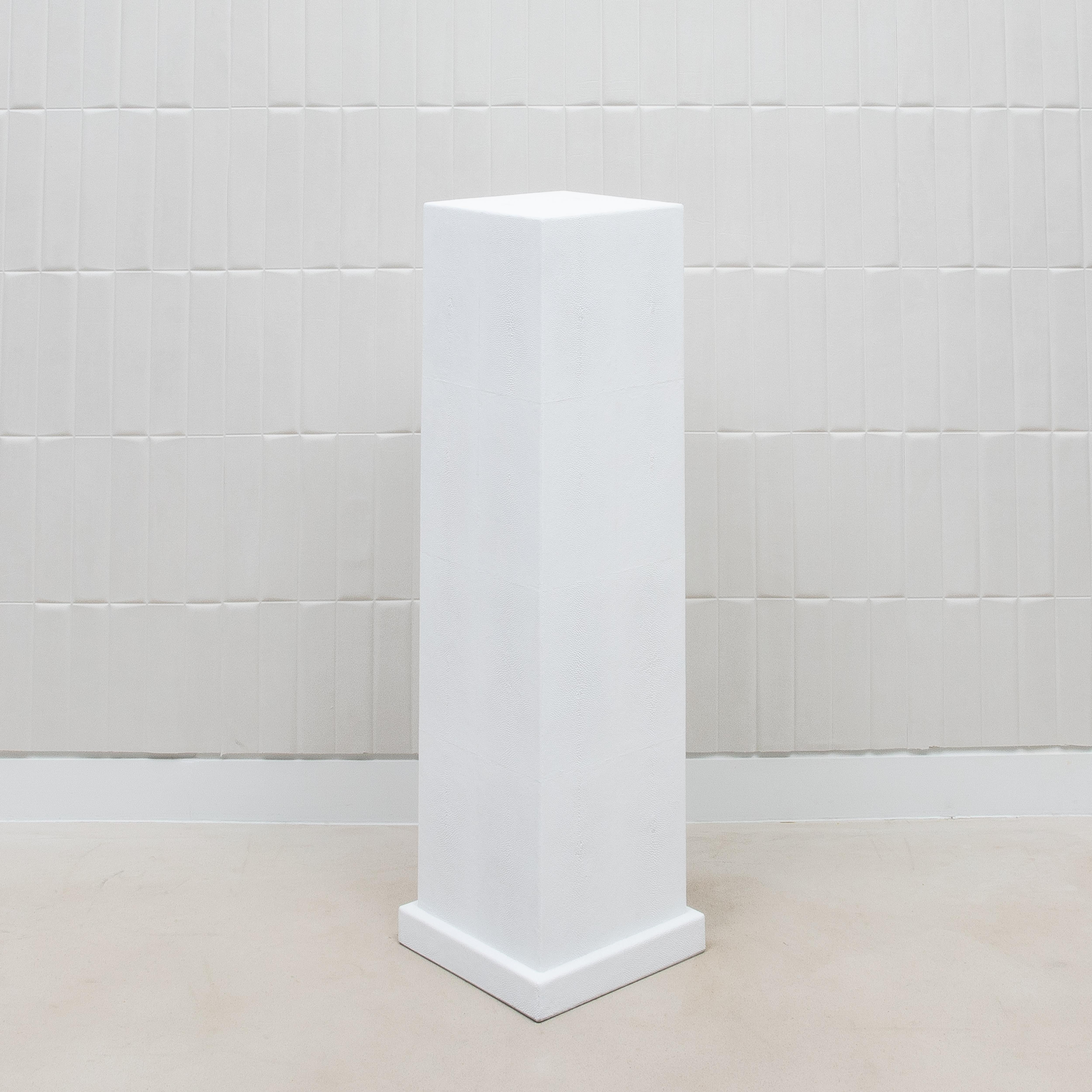 Modern Classic Column Large in White Shagreen by R&Y Augousti For Sale 4