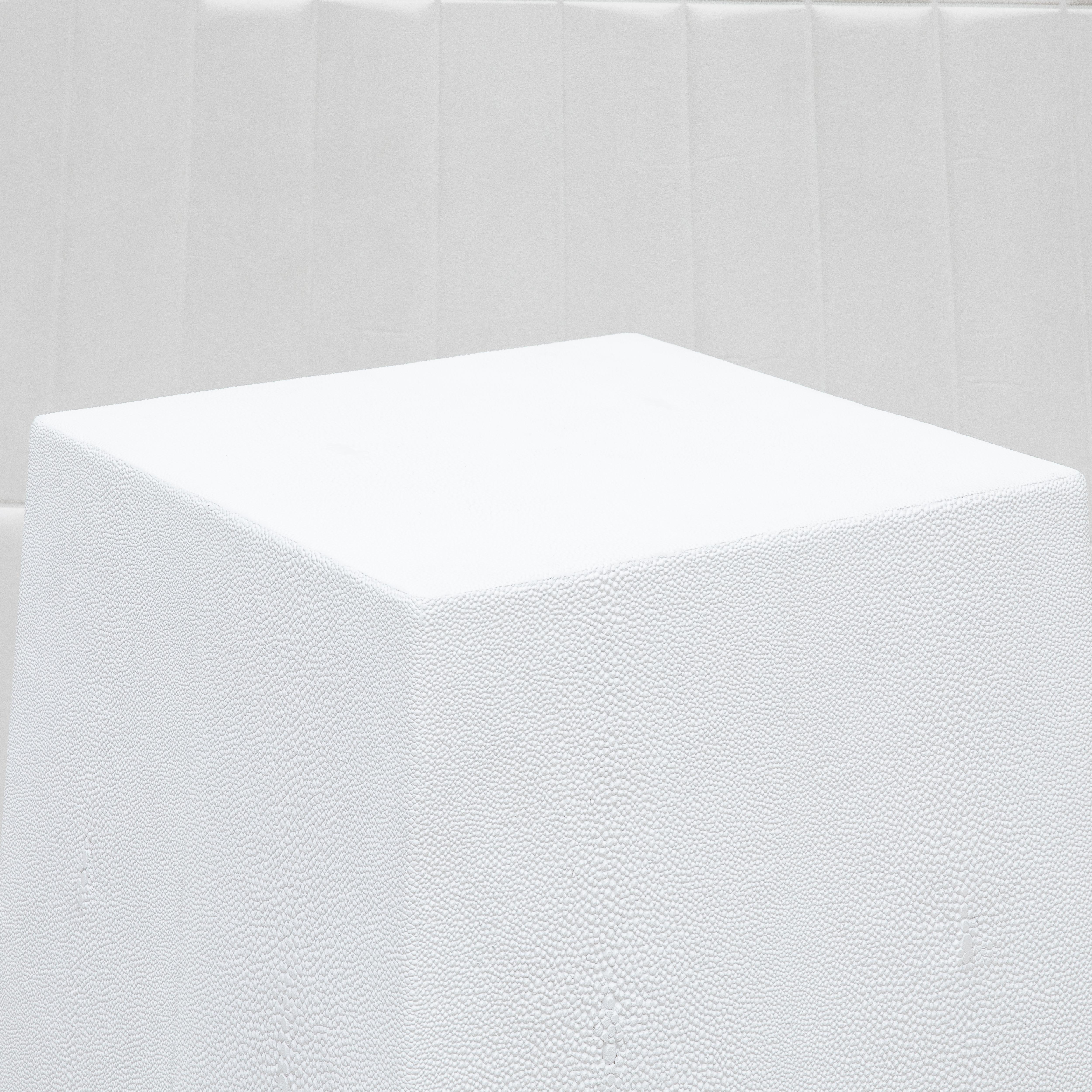 Modern Classic Column Large in White Shagreen by R&Y Augousti For Sale 6