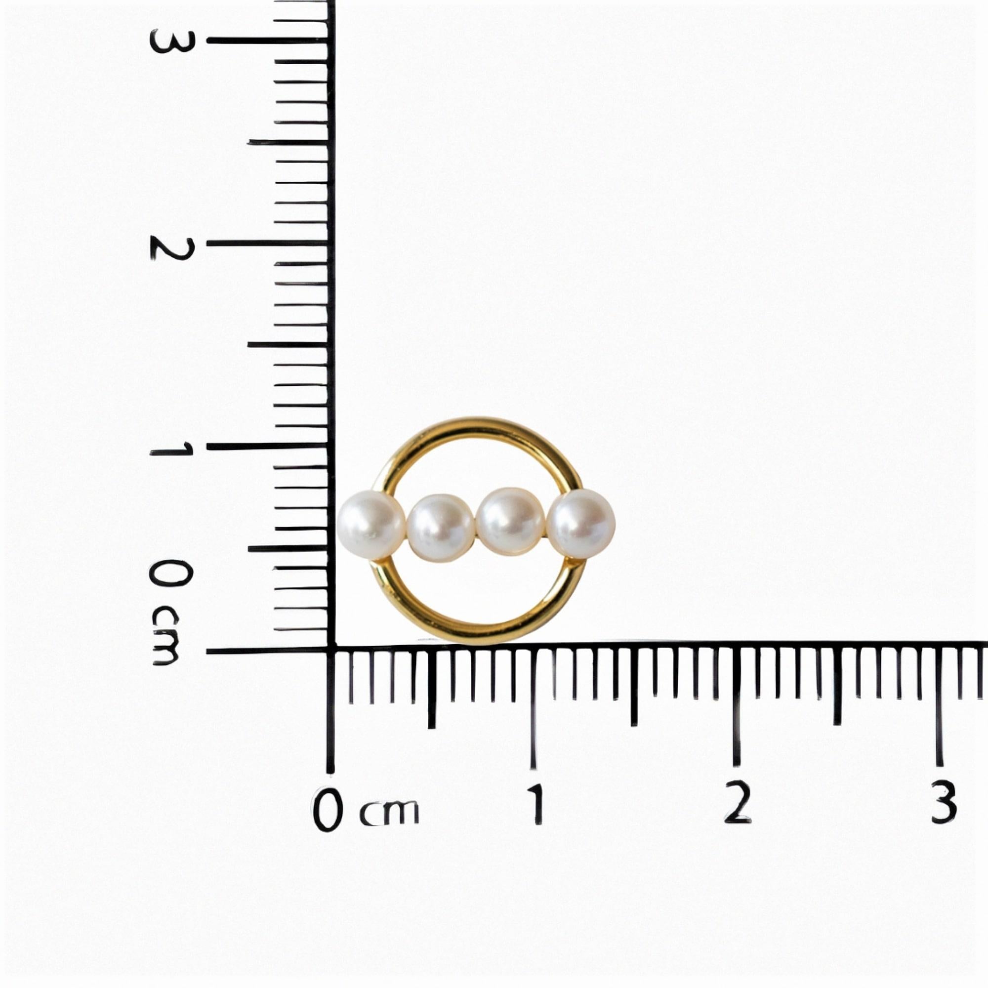 Taille ronde Clous d'oreilles perles Classic en argent sterling en vente