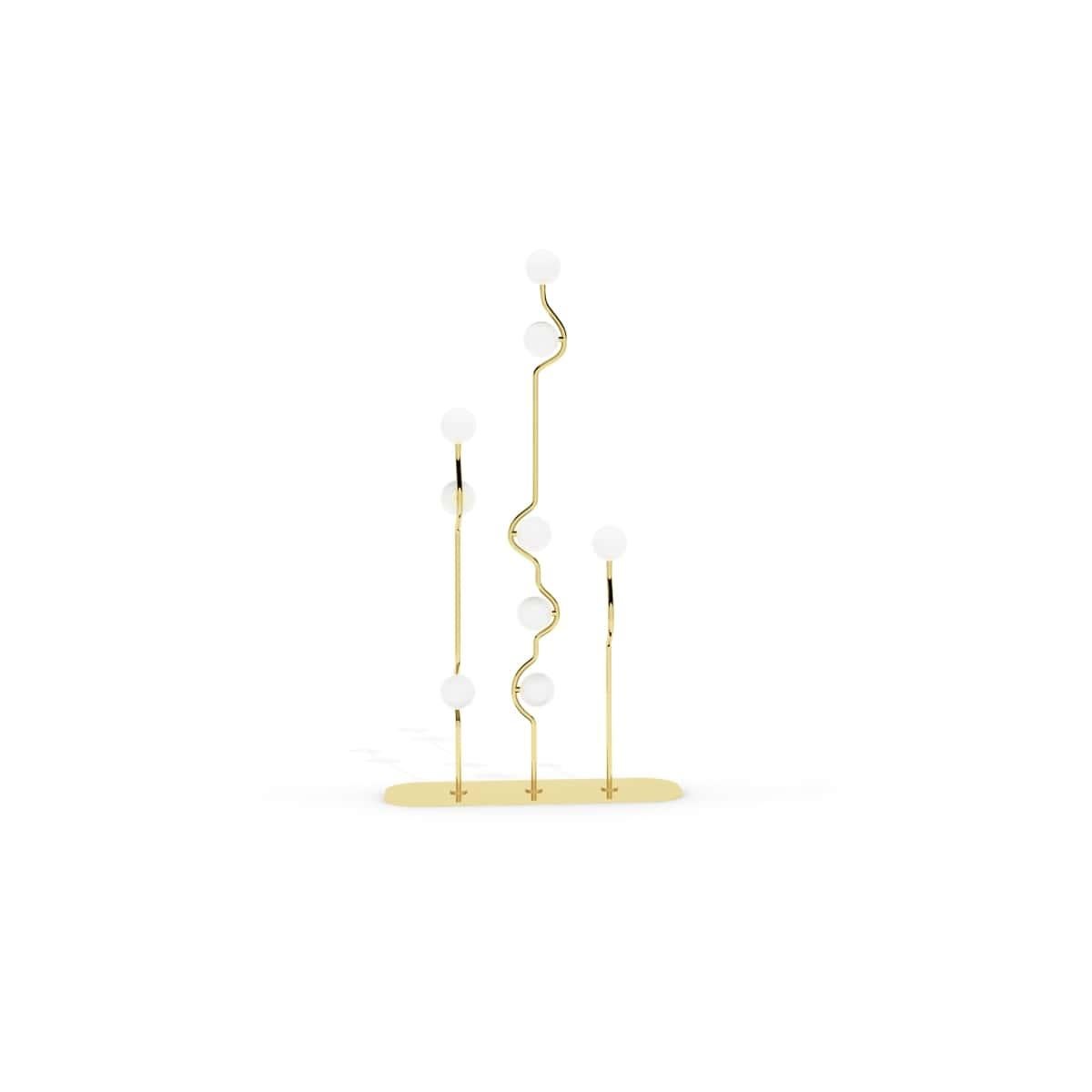 The branch lamp collection stands out for its particular forms that make us remind of the branch of a tree. An unusual form for a lamp design. Masquespacio has a clear strategy to reach and enchant end users of various markets, going for every