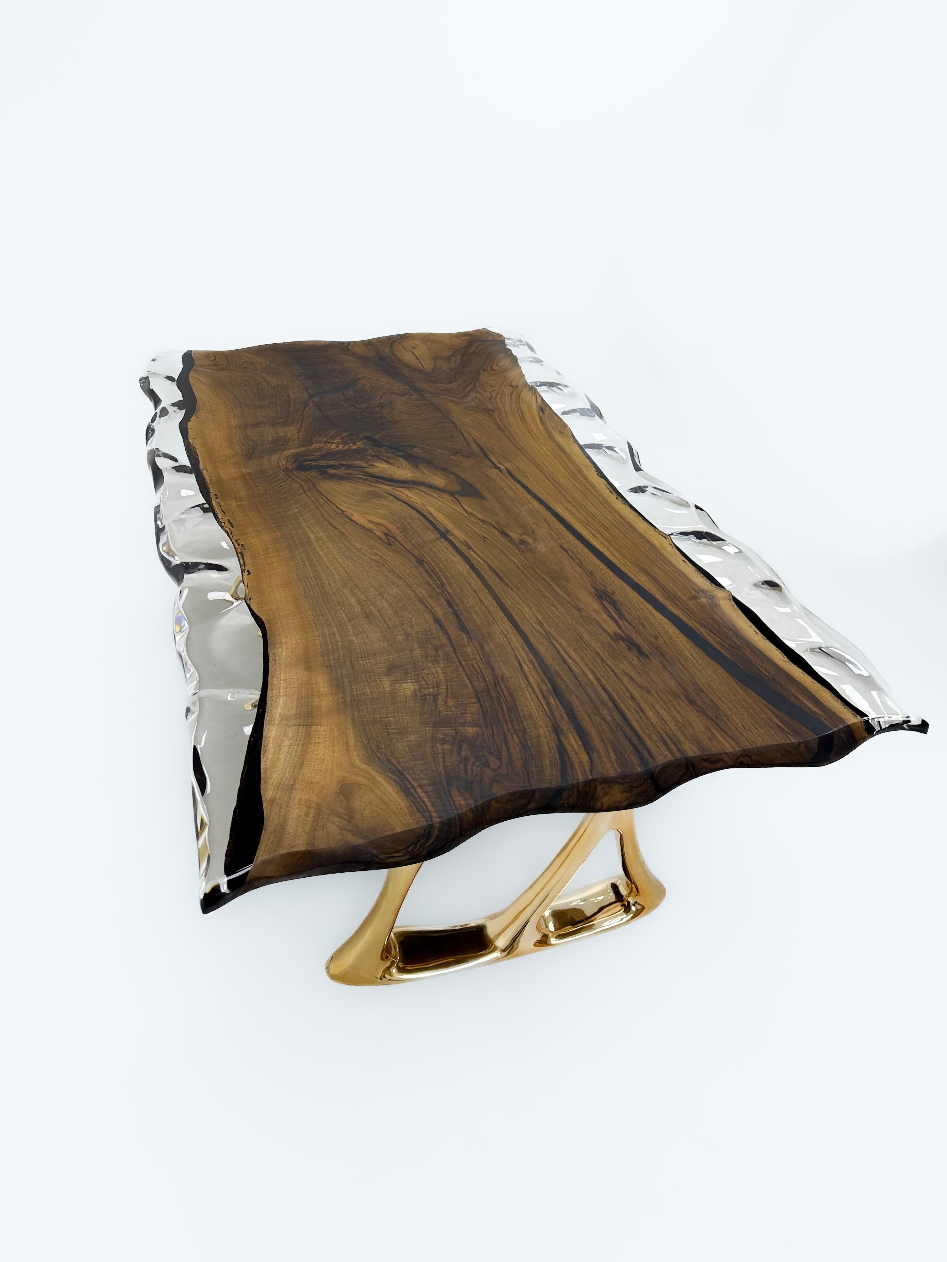 Contemporary Custom Clear Epoxy Resin Walnut Wood Dining Table - Natural Wood Table For Sale