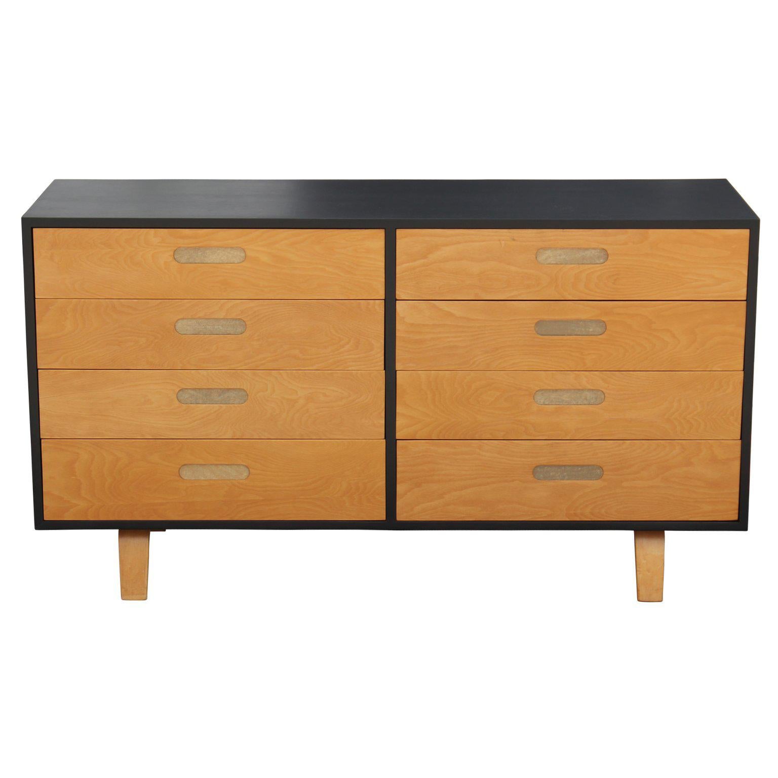 Modern Clifford Pascoe Two-Tone Birch Eight-Drawer Dresser with Recessed Pulls