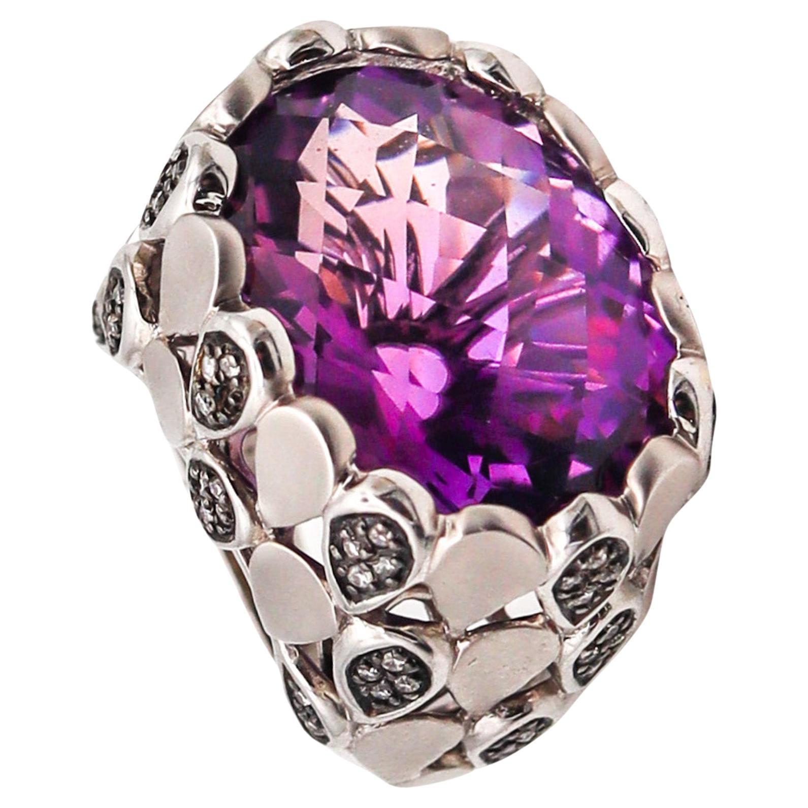 Modern Cocktail Ring in 14 Karat Gold with 15.08 Ctw in Amethyst and Diamonds For Sale