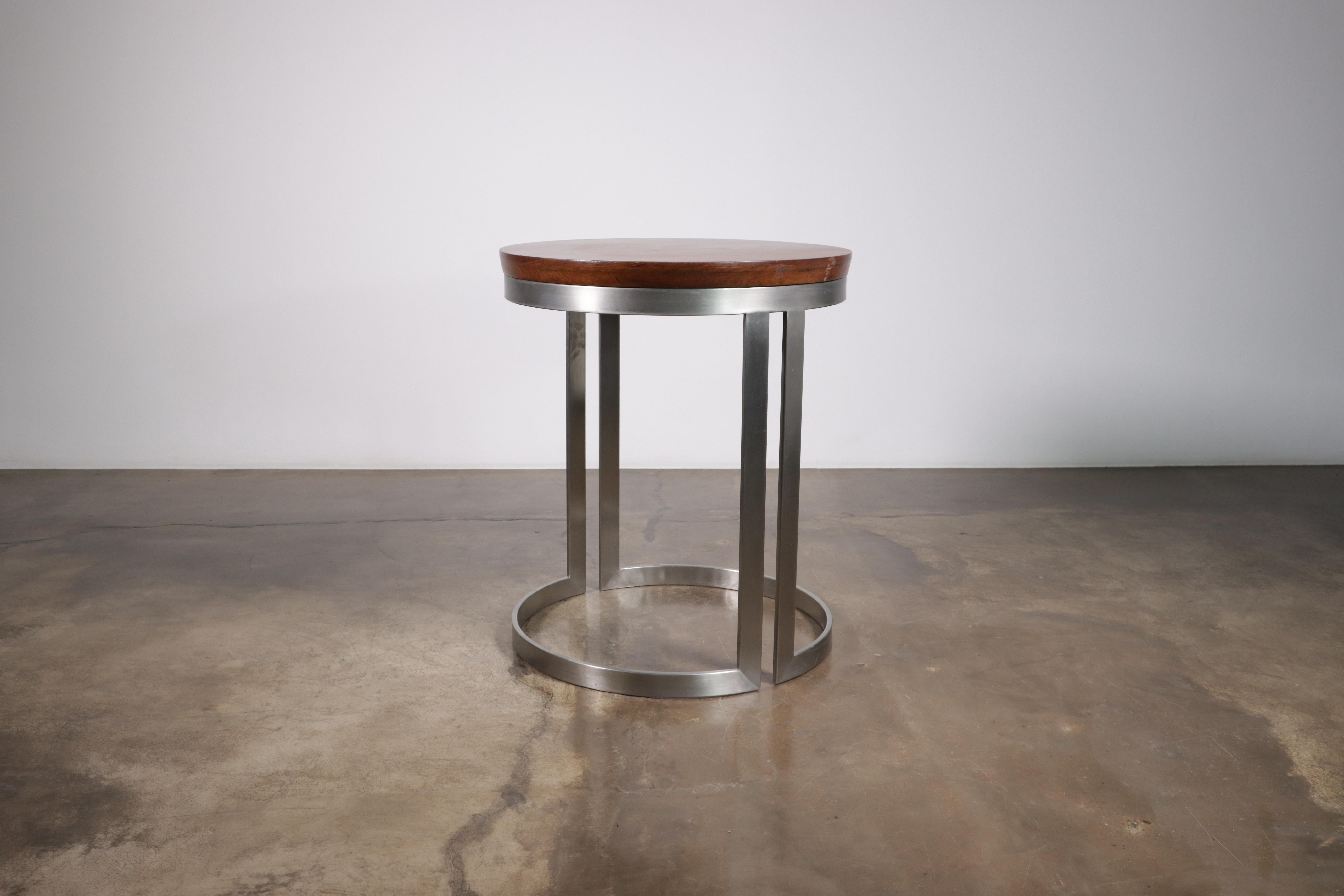 Trillo Modern side table by Costantini design - in stock 

Measures: 22.5