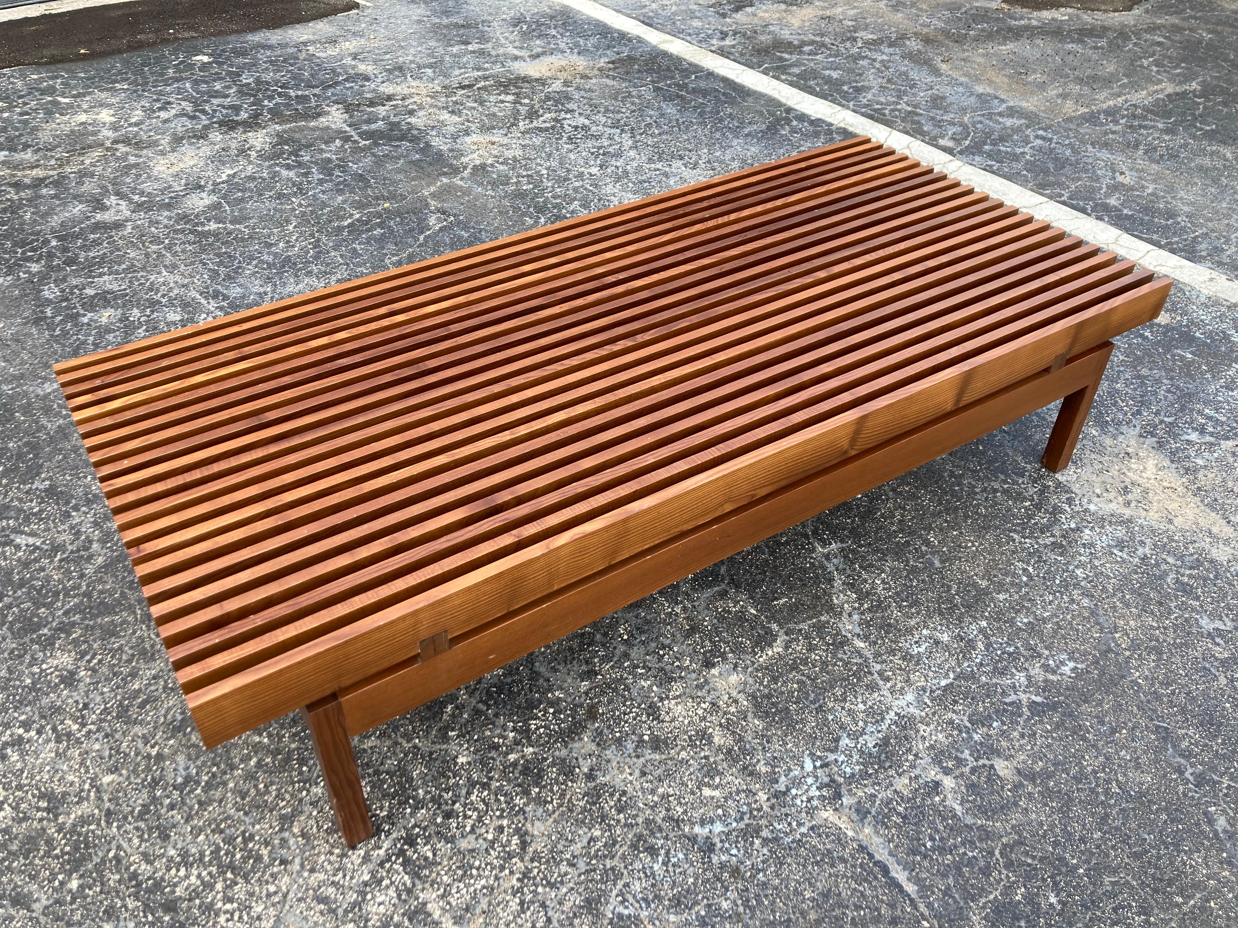 Modern Coffee Table, Daybed, Bench In Good Condition In Miami, FL