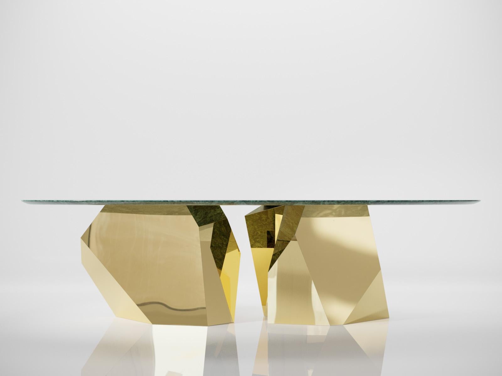 Contemporary Modern Coffee Table in Marble & Gold Finishing For Sale