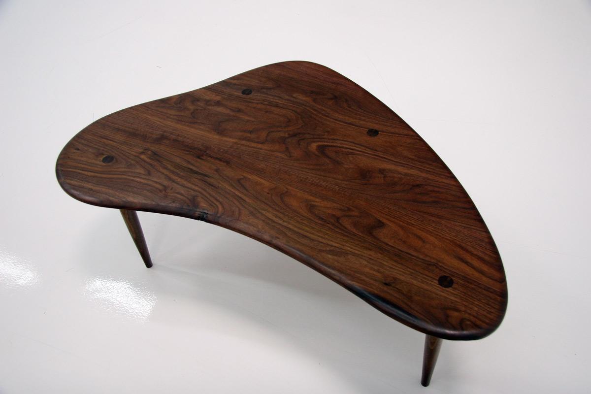 Modern Coffee Table in Walnut by Goebel For Sale 3