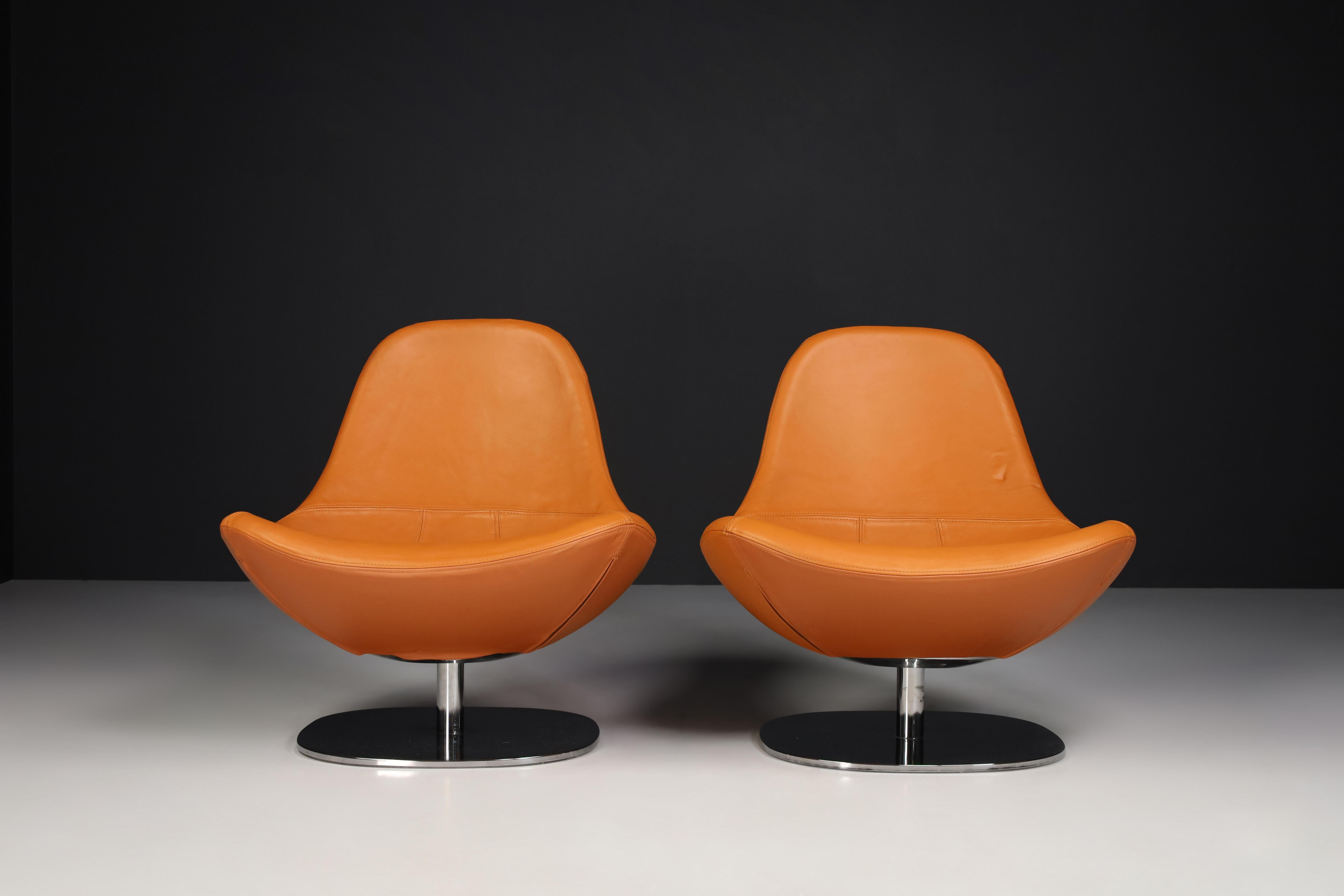 Italian Modern Cognac Leather Swivel Lounge Chairs, Italy, 1970s 