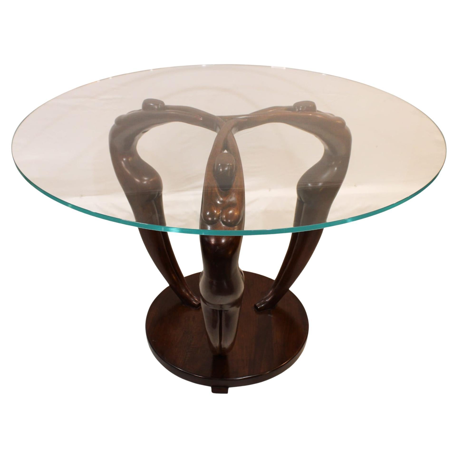 Modernity The Collective :  Sculpté à la main  Table à manger Trinity Yoga en noyer massif en vente