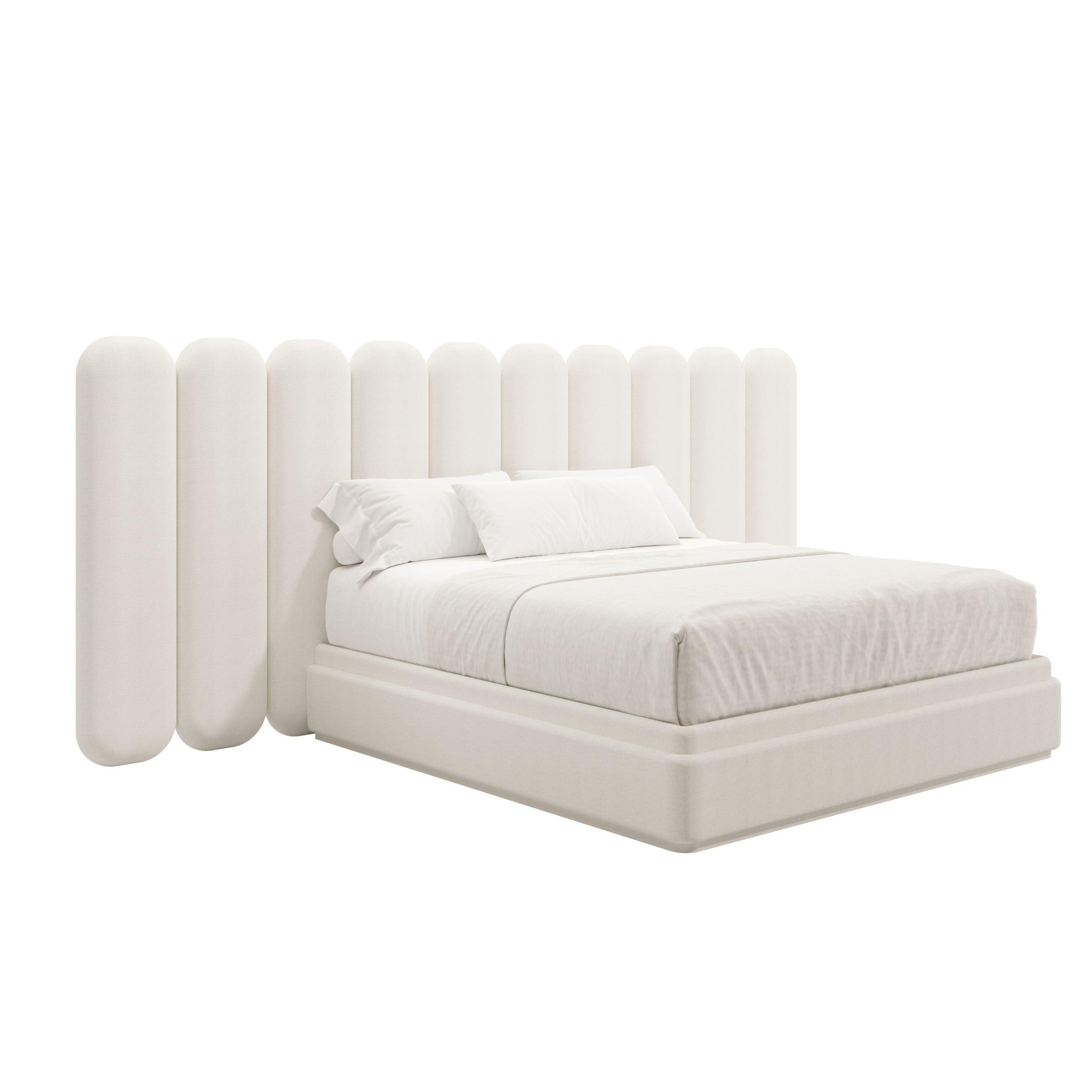 Moderne Modern COLLINE Lit King entièrement capitonné en vente