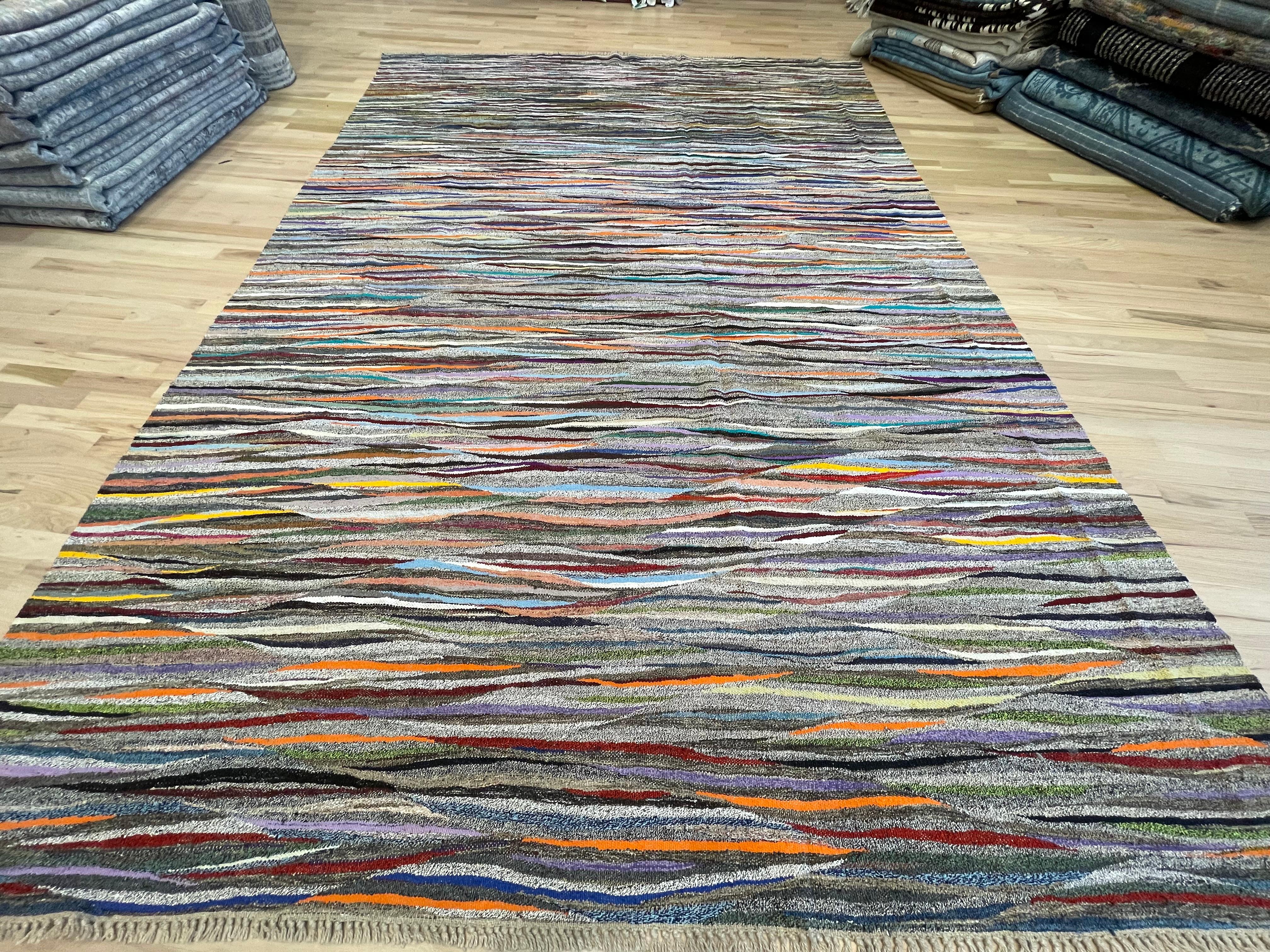Hand-Knotted Modern Colorful Turkish Kilim Rug Reversible  For Sale