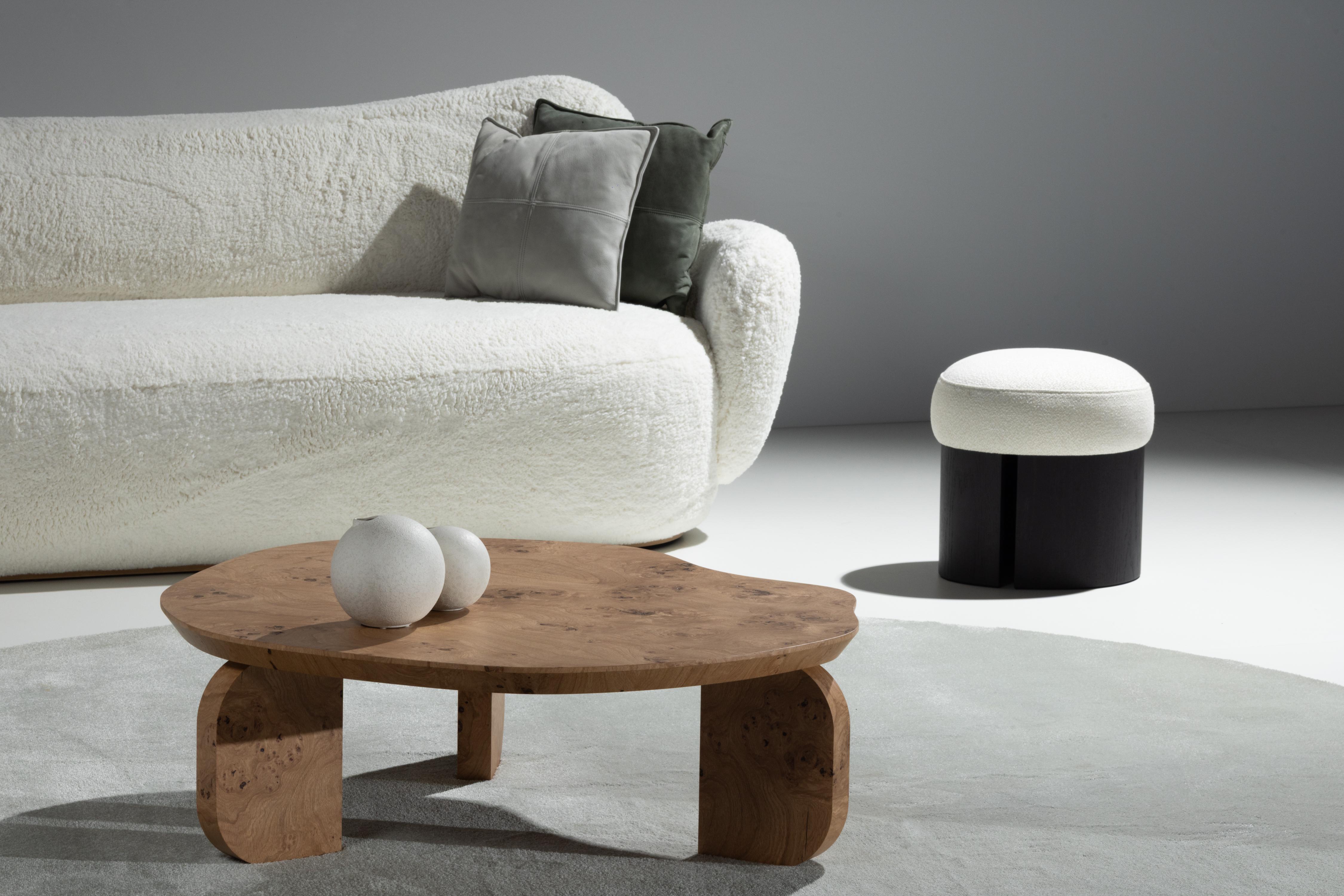The Moderns Conchula Curved Sofa, Ivory Bouclé, Handmade in Portugal by Greenapple en vente 6