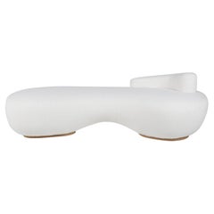 Mid-Century Modern Conchula Day Bed, DEDAR White Bouclé, Handmade by Greenapple
