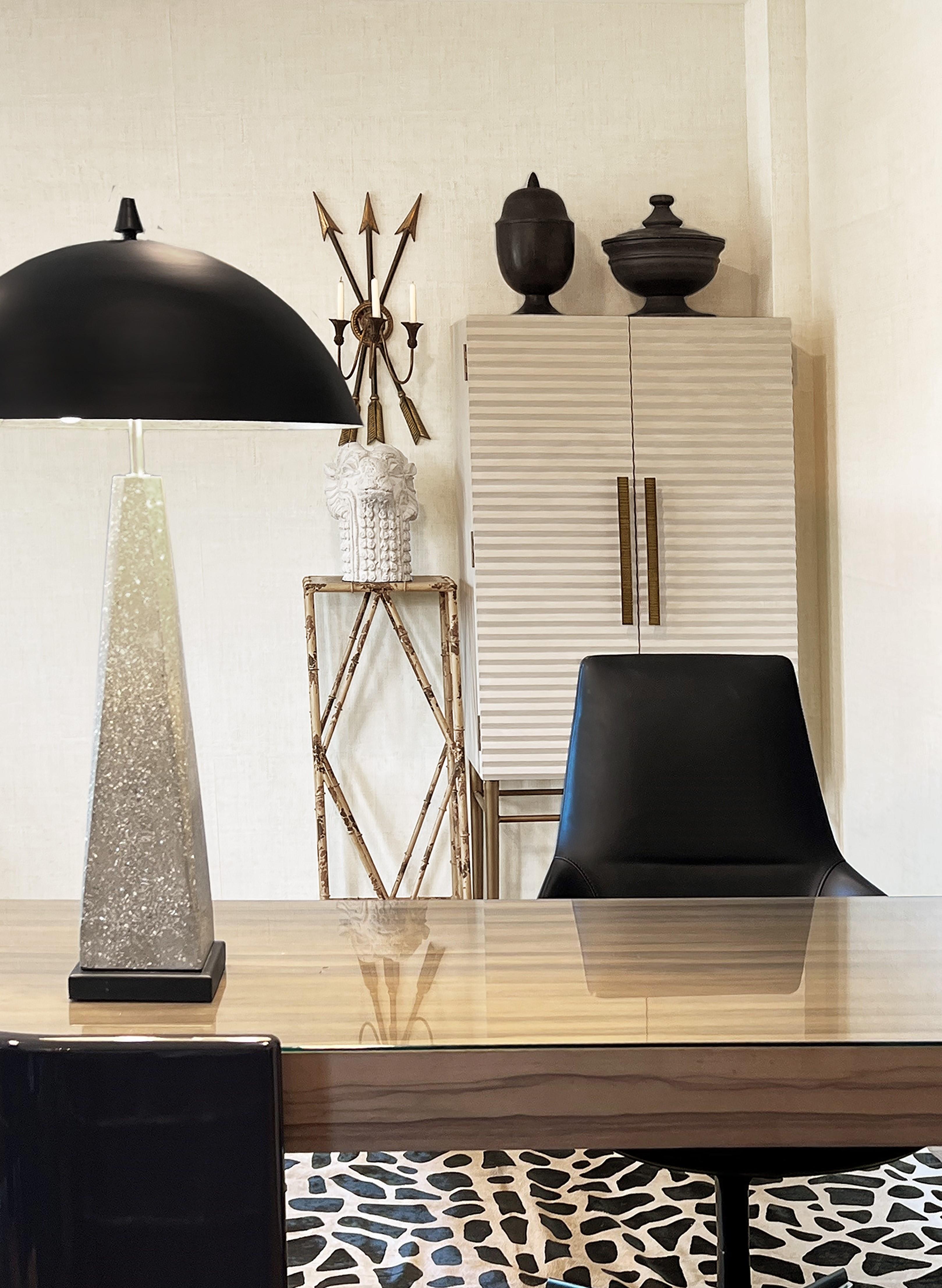 XXIe siècle et contemporain Lampe moderne en béton en vente