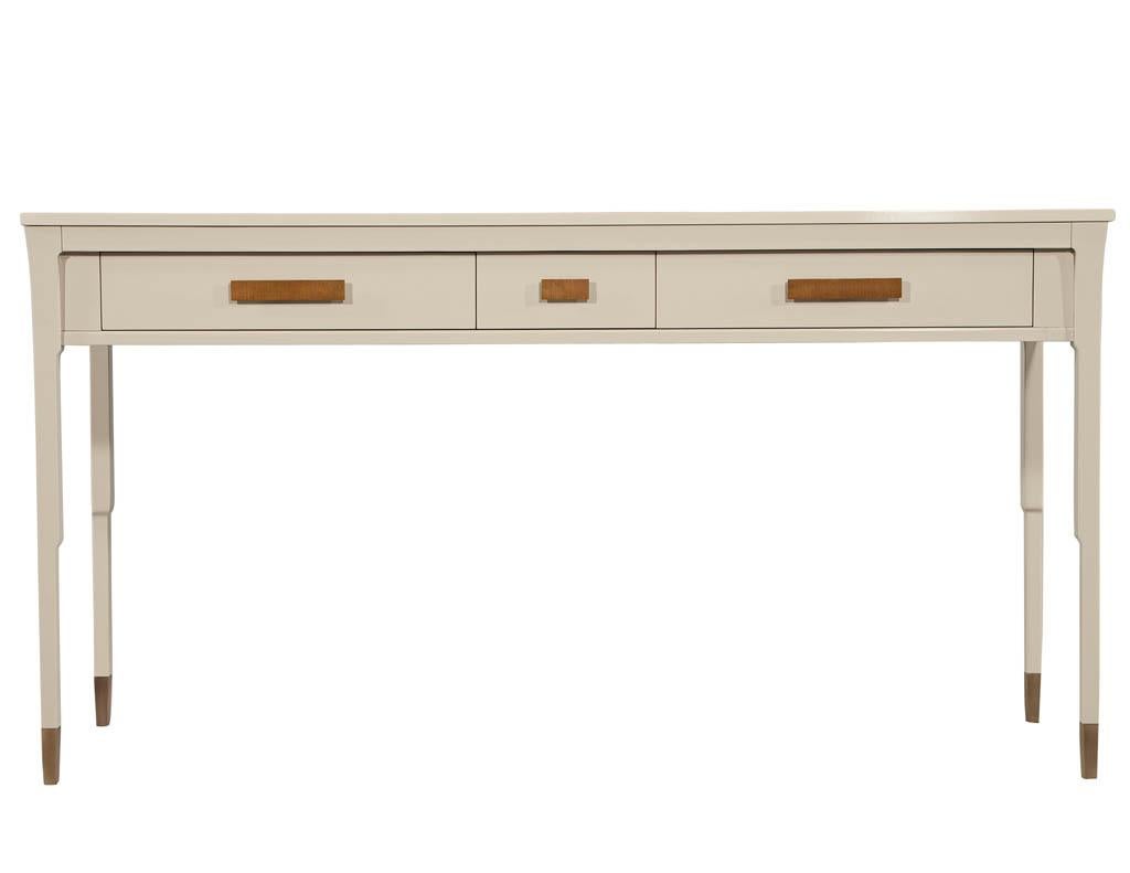 Modern Console Table Hand Polished Lacquer For Sale 5