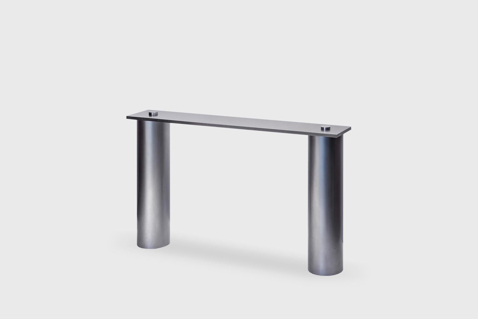 Table console moderne RC03, acier ciré gris industriel, Johan Viladrich en vente 1
