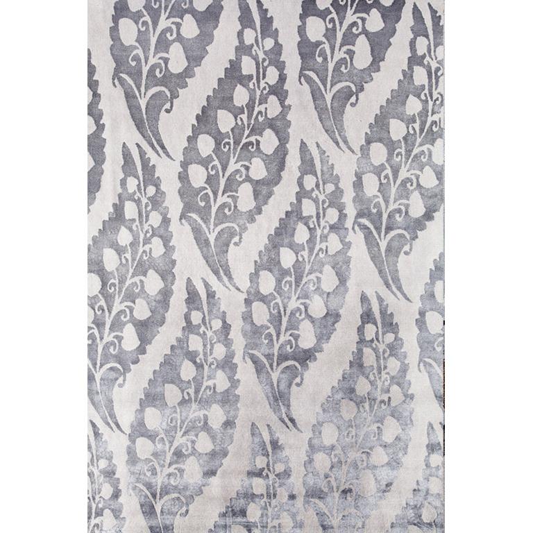 Moderner zeitgenössischer Teppich in Grau und Taupe, handgefertigt aus Seide und Wolle, „Leaflet“ (Nepalesisch) im Angebot
