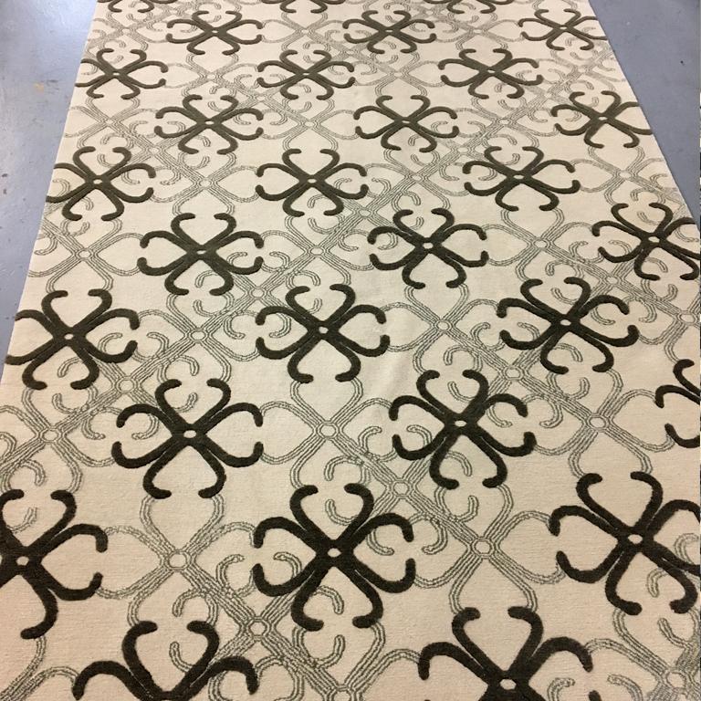 Modern Area Rug in Beige Contemporary, Handmade of Silk and Wool, 