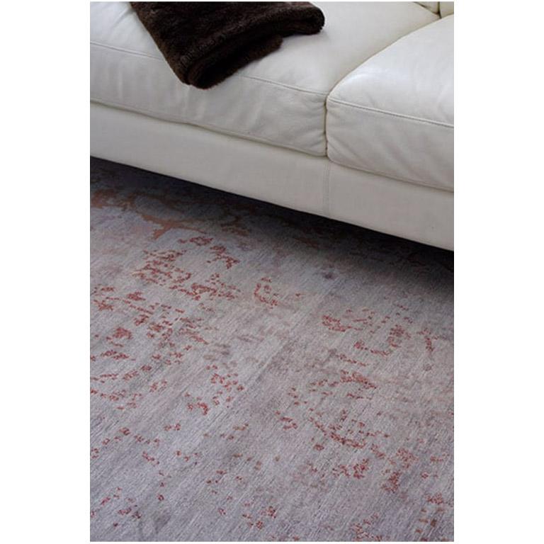 Modern Contemporary Area Rug in Red, Handmade of 100% Silk, 