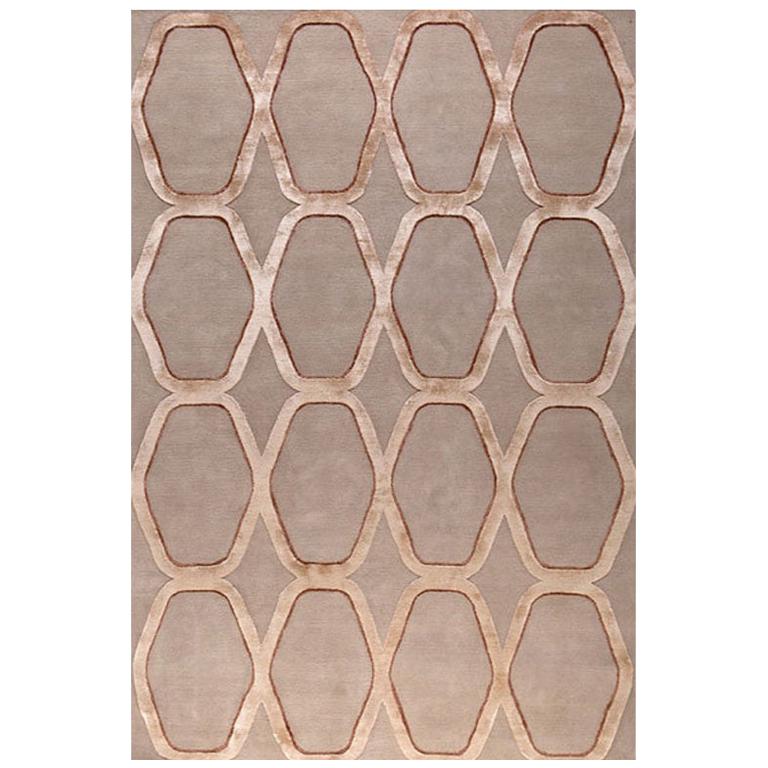 Modern Contemporary Area Rug in Taupe, Handmade of Silk and Wool, "Diamante" For Sale